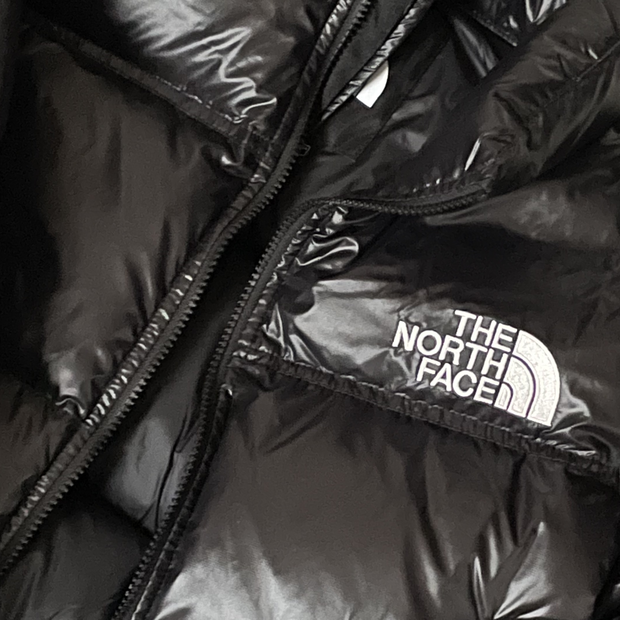 (W) The North Face Nuptse Short Jacket Black 착용 스타일