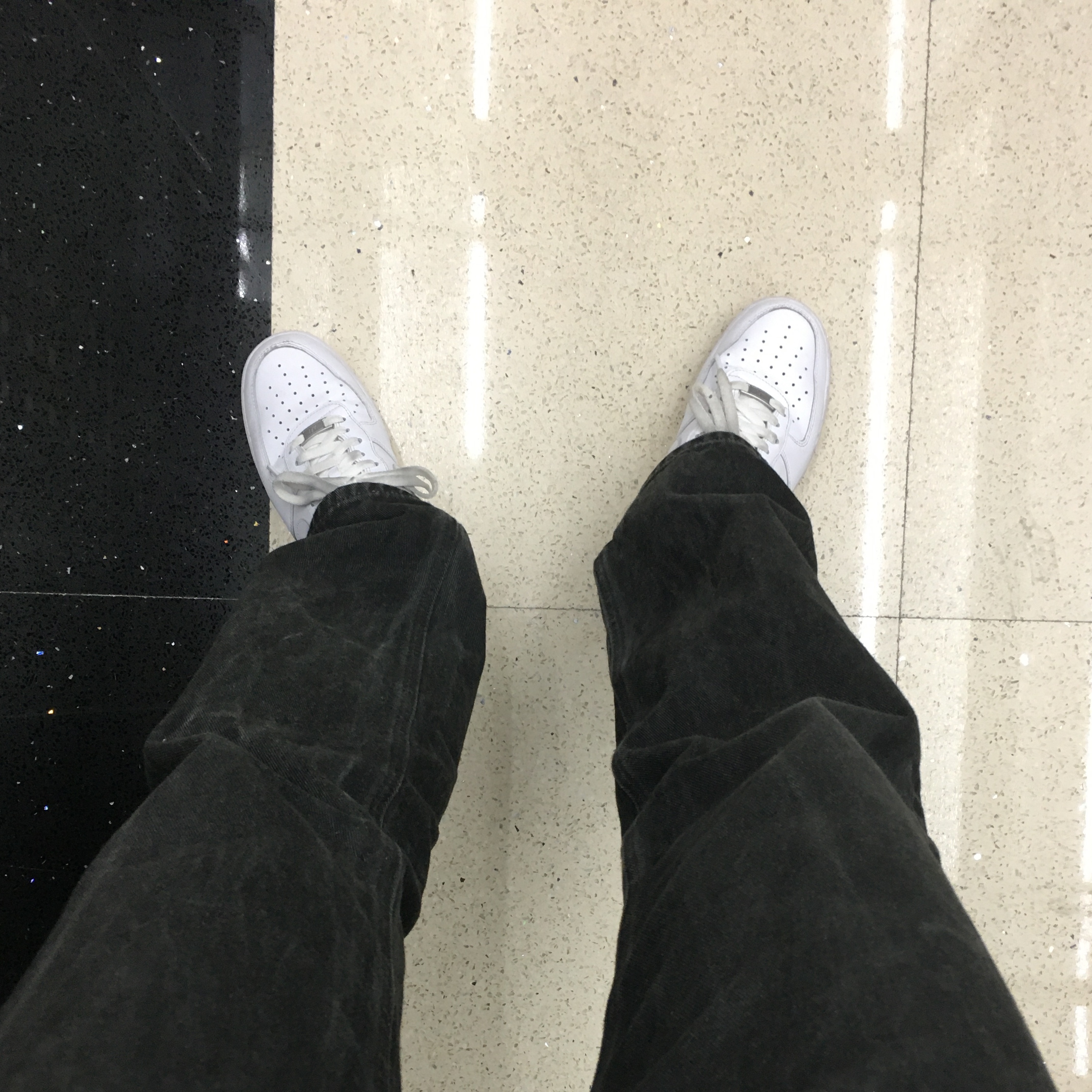 Nike Air Force 1 '07 Low White 착용 스타일