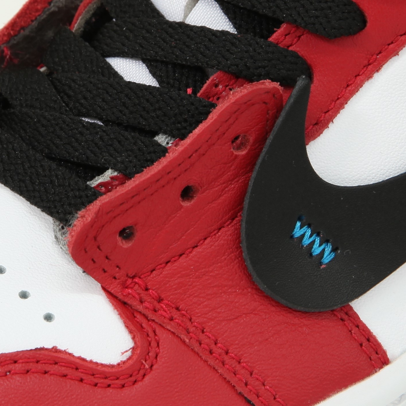 Jordan 1 Low Golf Chicago 착용 스타일 - 5