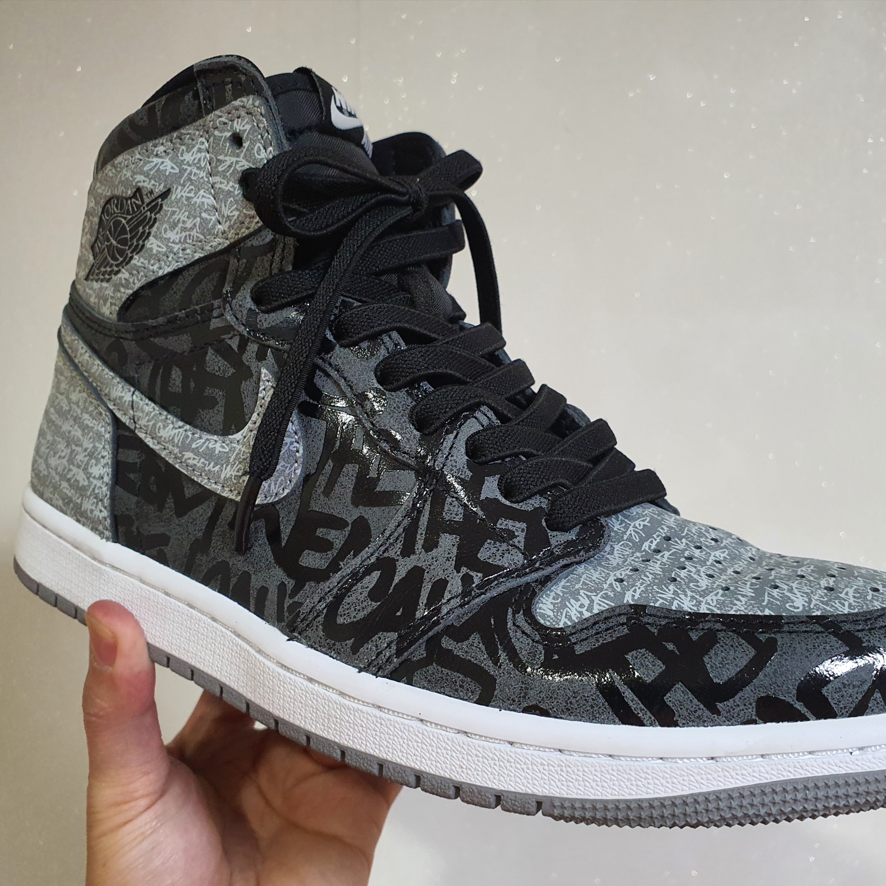 Jordan 1 Retro High OG Rebellionaire 착용 스타일