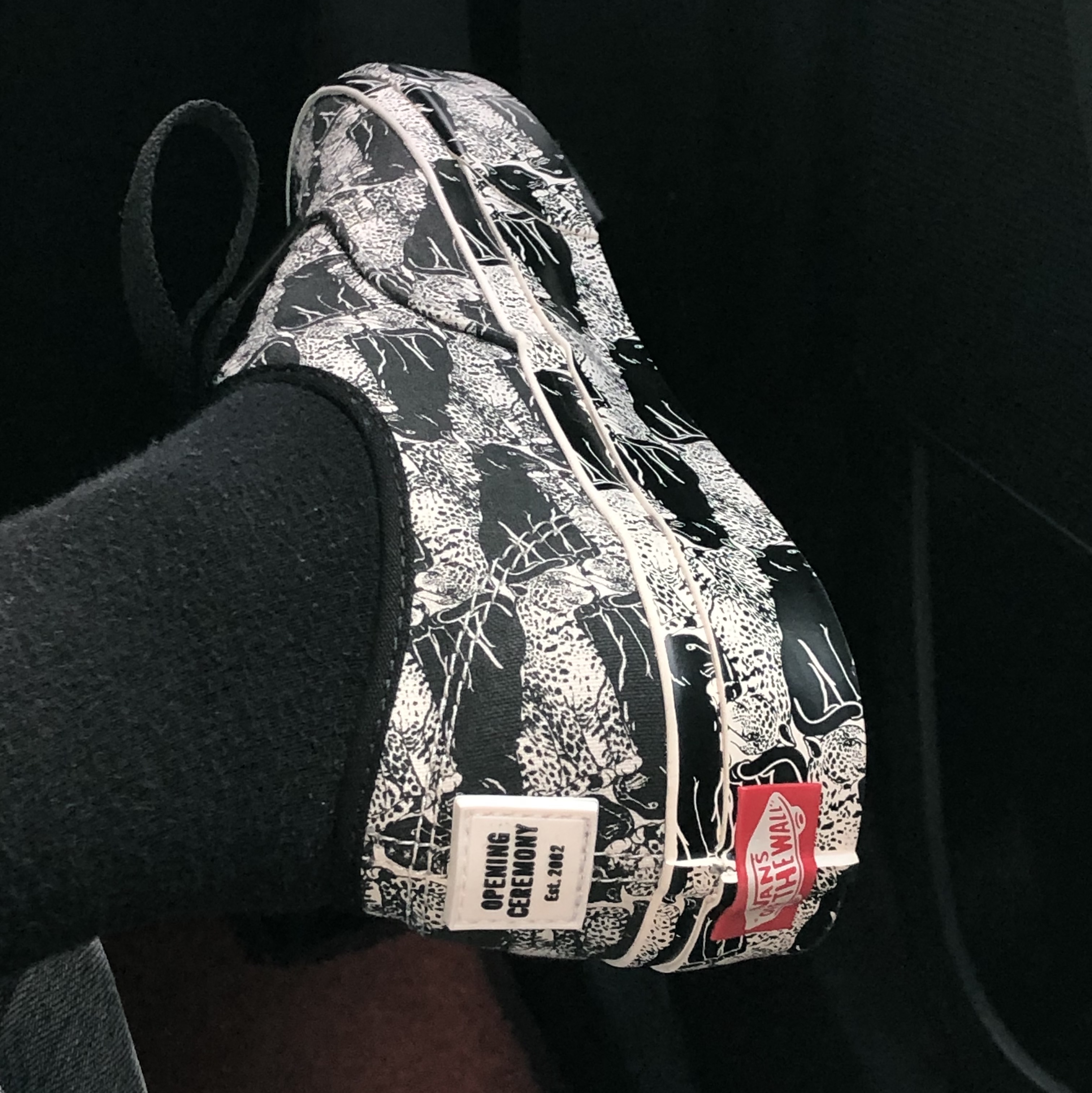 Vans x Opening Ceremony Authentic Black 착용 스타일