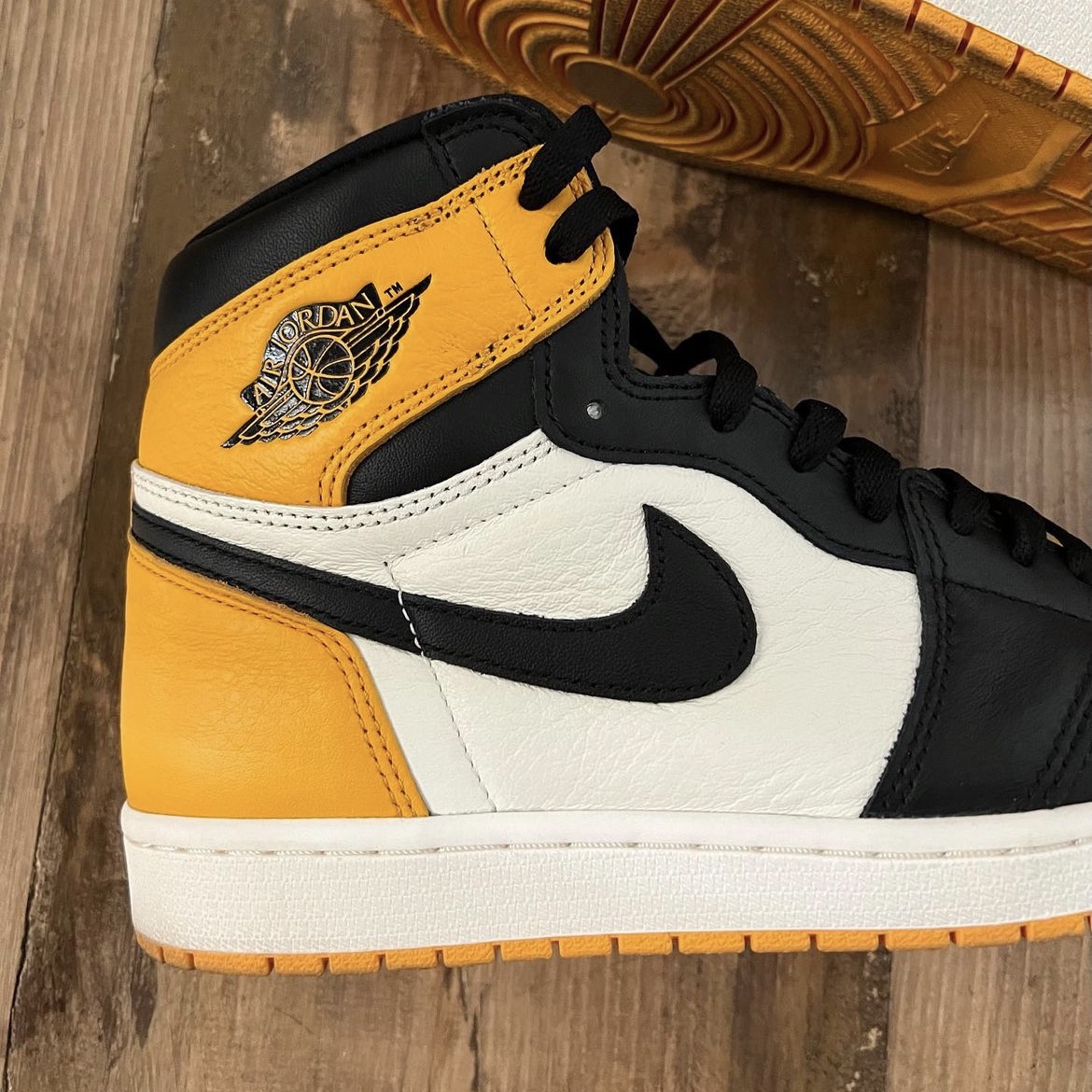 Jordan 1 Retro High OG Taxi 착용 스타일