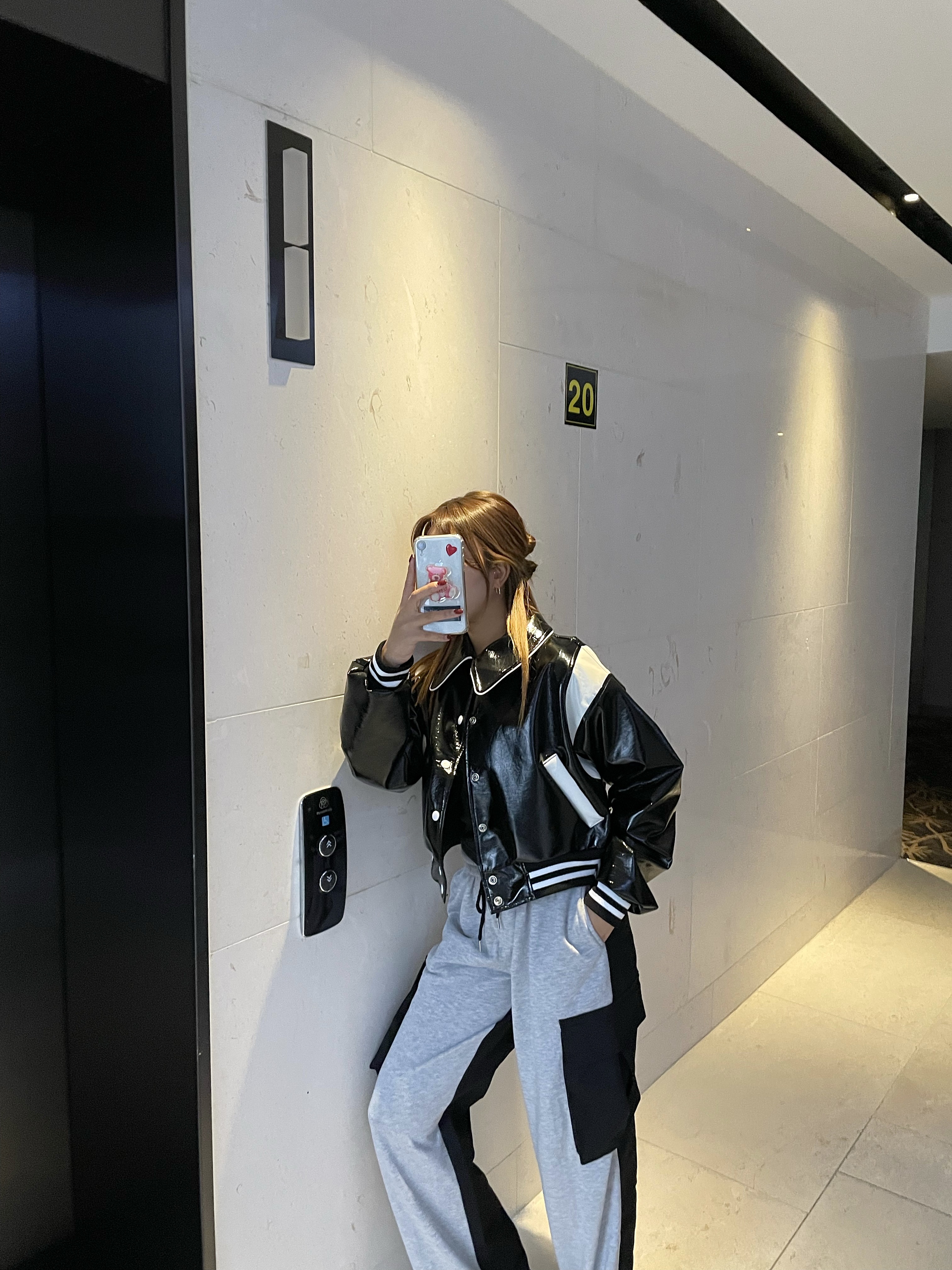 New Balance 530 White 착용 스타일 - 3