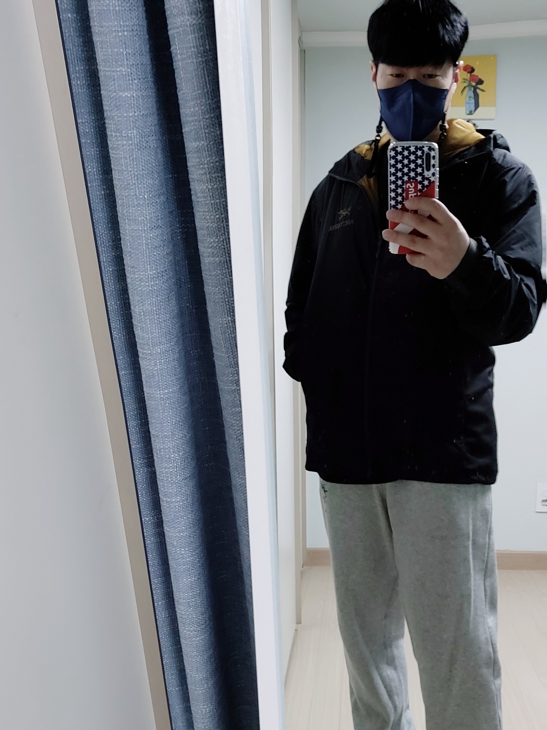 Arc'teryx Atom LT Hoody 24K Black, Nike x Stussy NRG ZR Fleece Pants Heather Grey - US/EU 착용 스타일 - 1