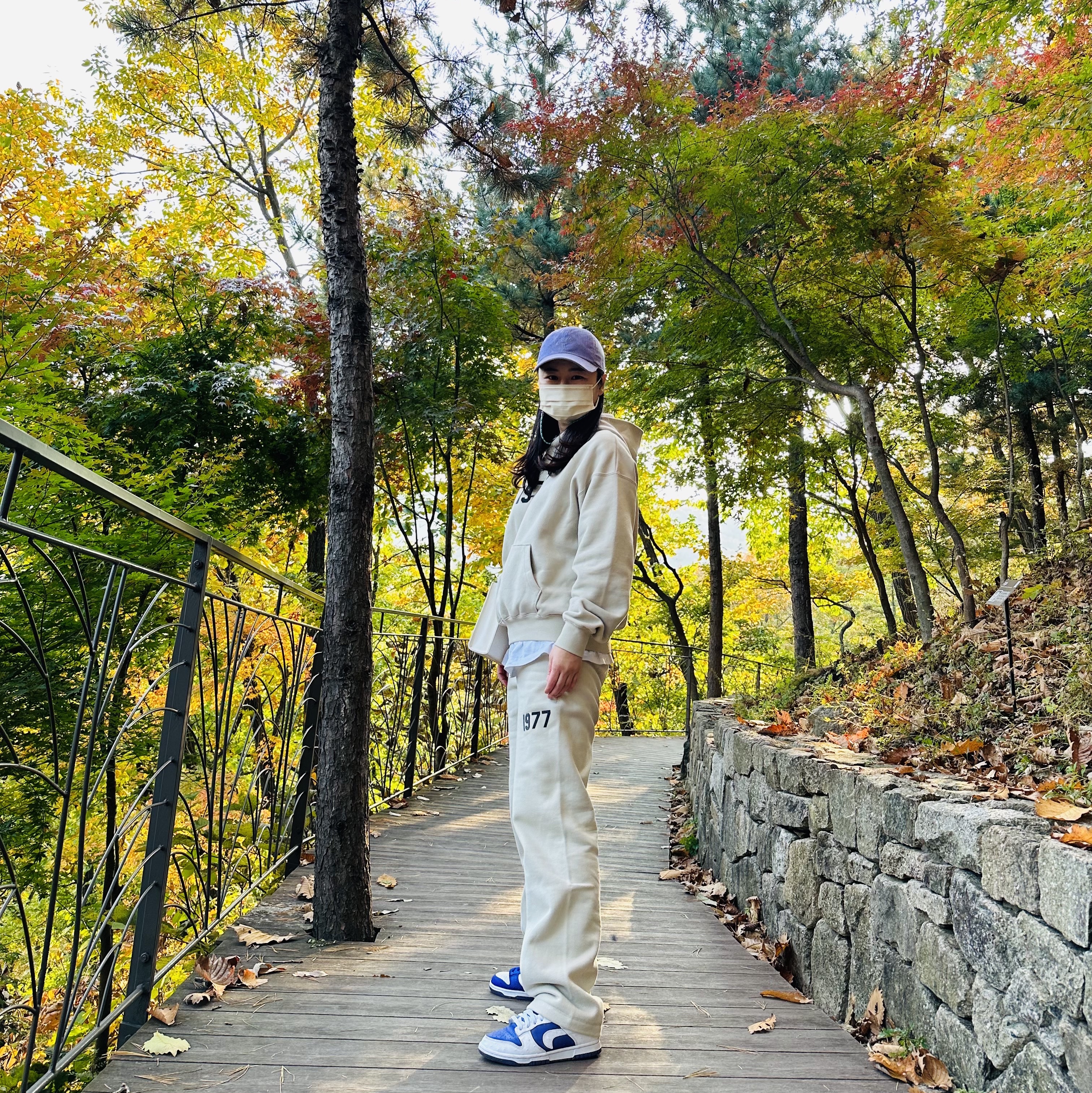 Nike Heritage 86 Corduroy Cap Lavender, (Kids) Essentials 1977 Hoodie Wheat - 22SS 착용 스타일 - 3