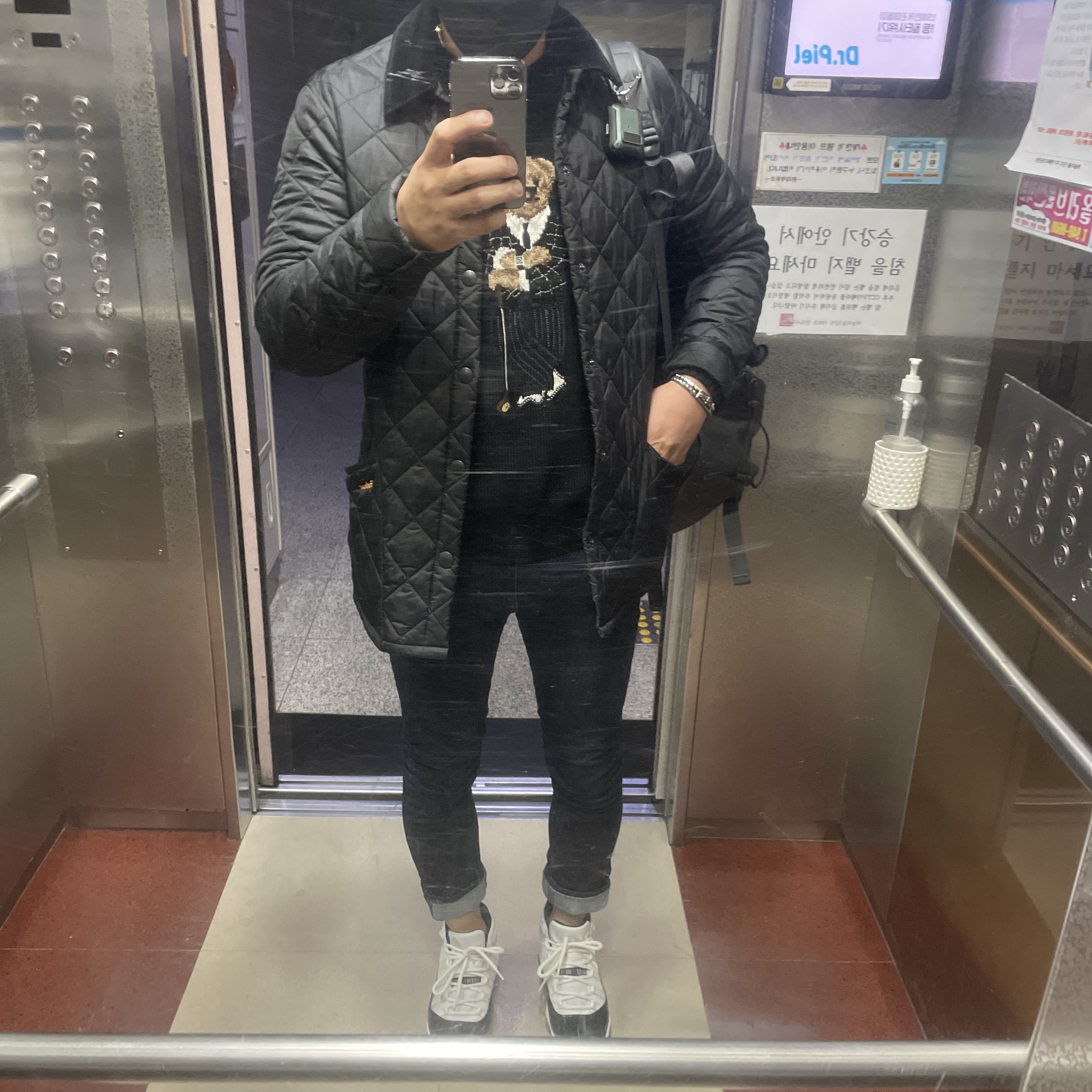Jordan 11 Retro Concord 2018, Barbour Heritage Liddesdale Quilted Jacket Black 착용 스타일