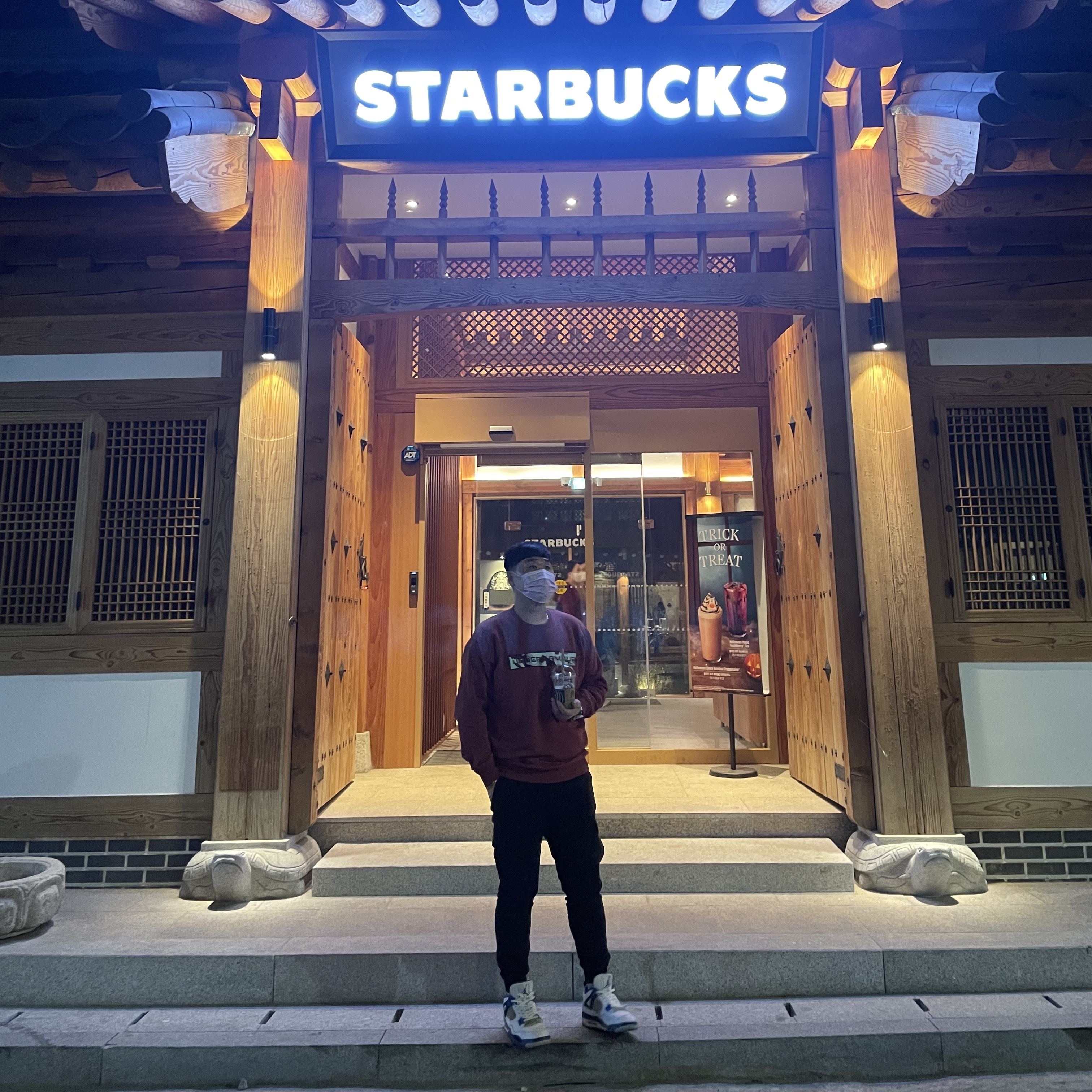 Jordan 4 Retro Motorsports 2017 착용 스타일