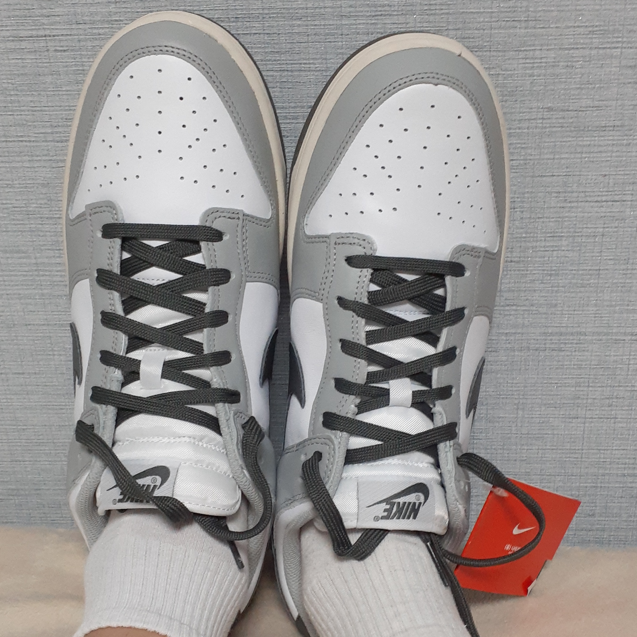 (W) Nike Dunk Low Light Smoke Grey 착용 스타일