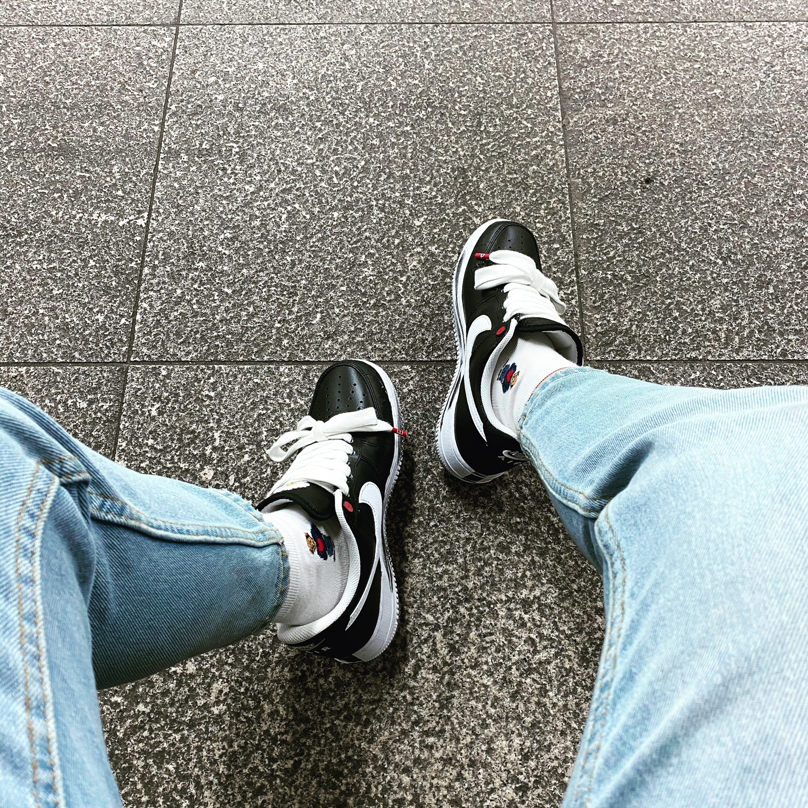 Nike x Peaceminusone Air Force 1 Low Para-Noise 착용 스타일