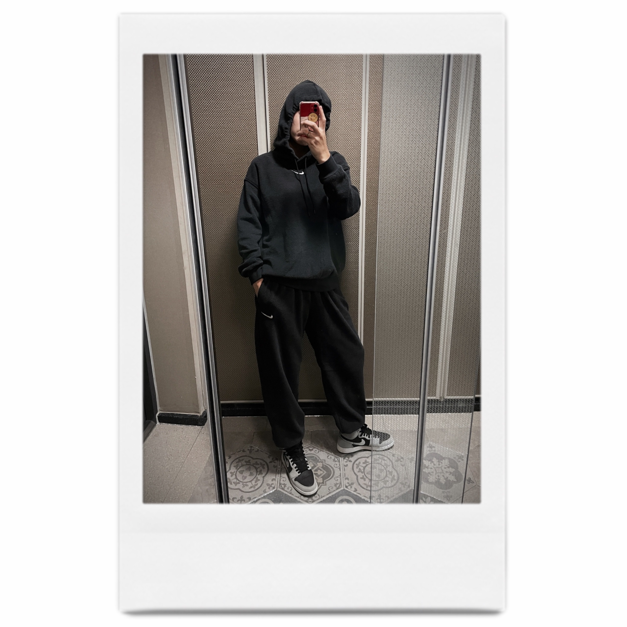 (GS) Jordan 1 Retro High OG Shadow 2.0, Jordan 1 Retro High OG Shadow 2.0 착용 스타일 - 1