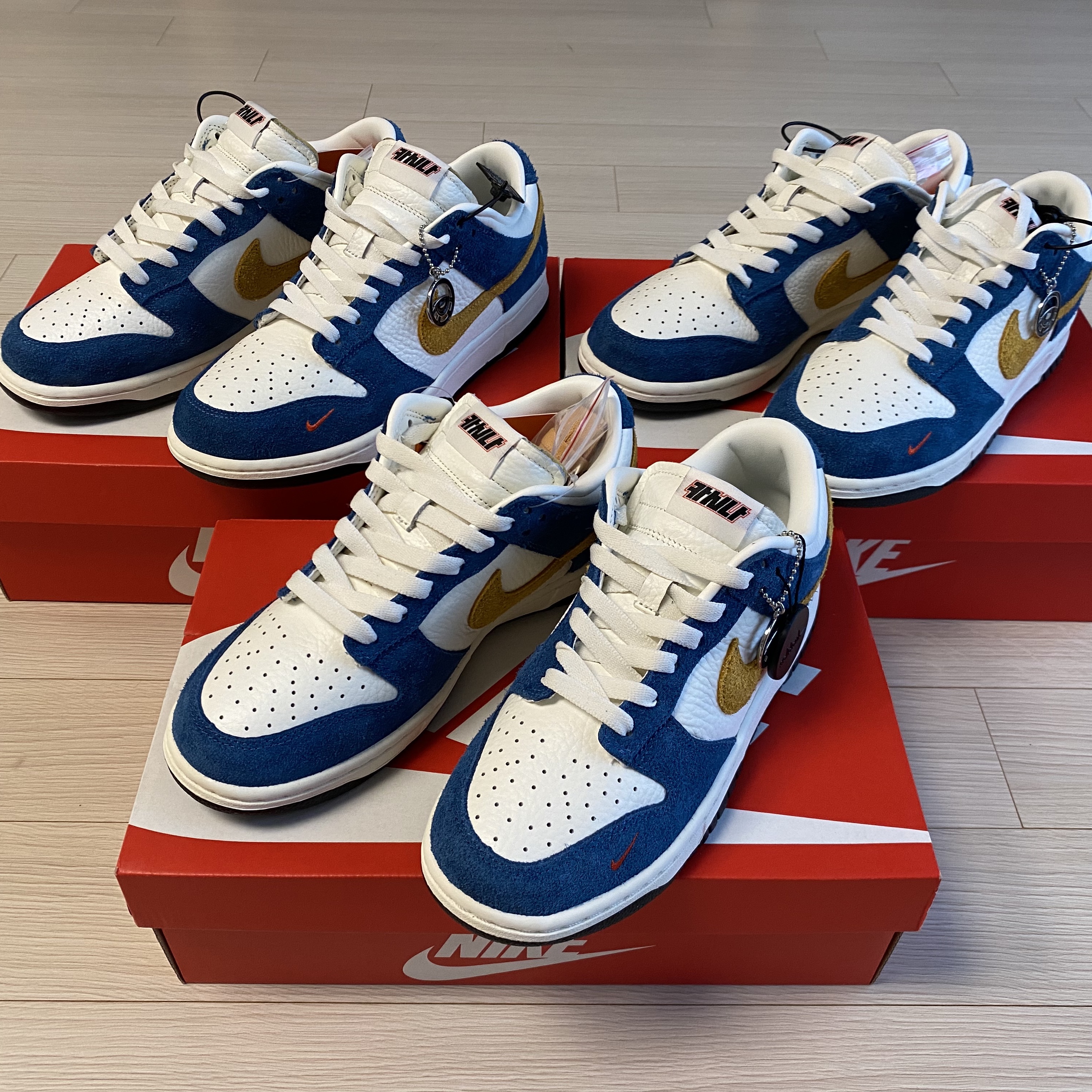 Nike x Kasina Dunk Low 80's Bus 착용 스타일
