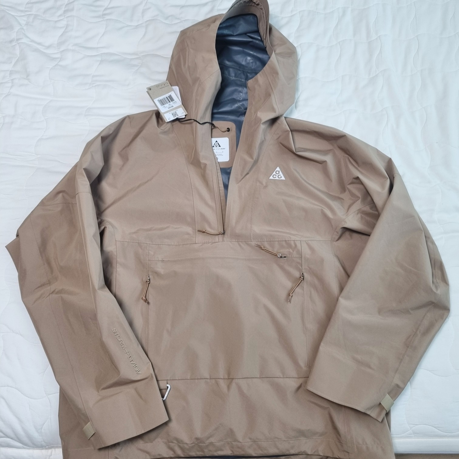 Nike ACG Storm-Fit ADV Cascade Rain Jacket Dark Driftwood - US/EU 착용 스타일