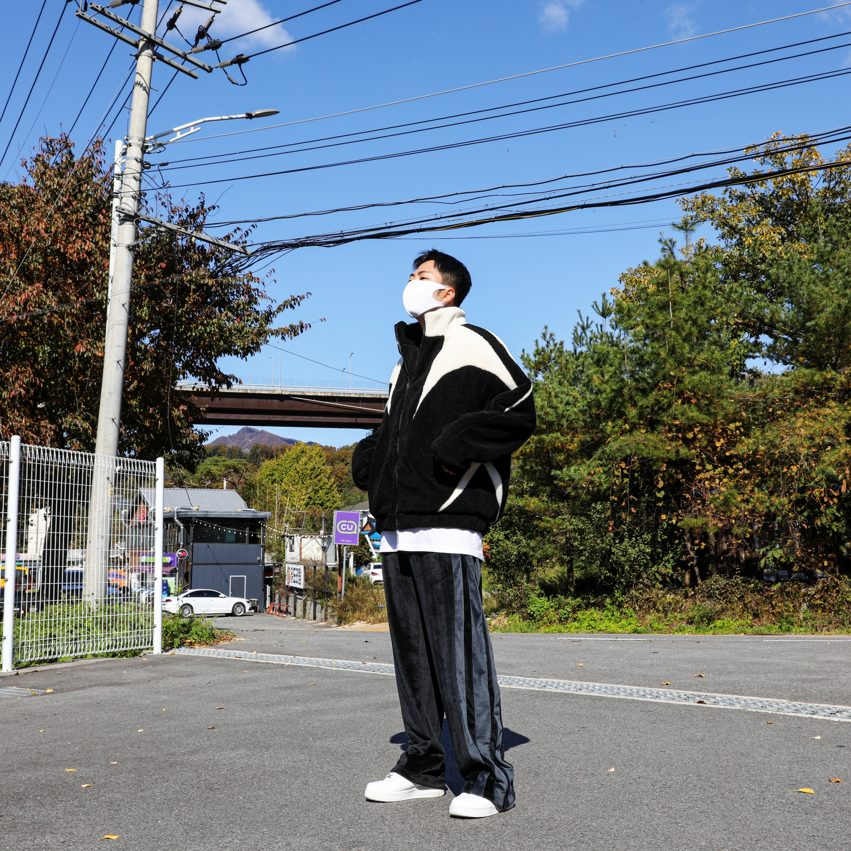 Nike Air Force 1 '07 Low White 착용 스타일 - 1
