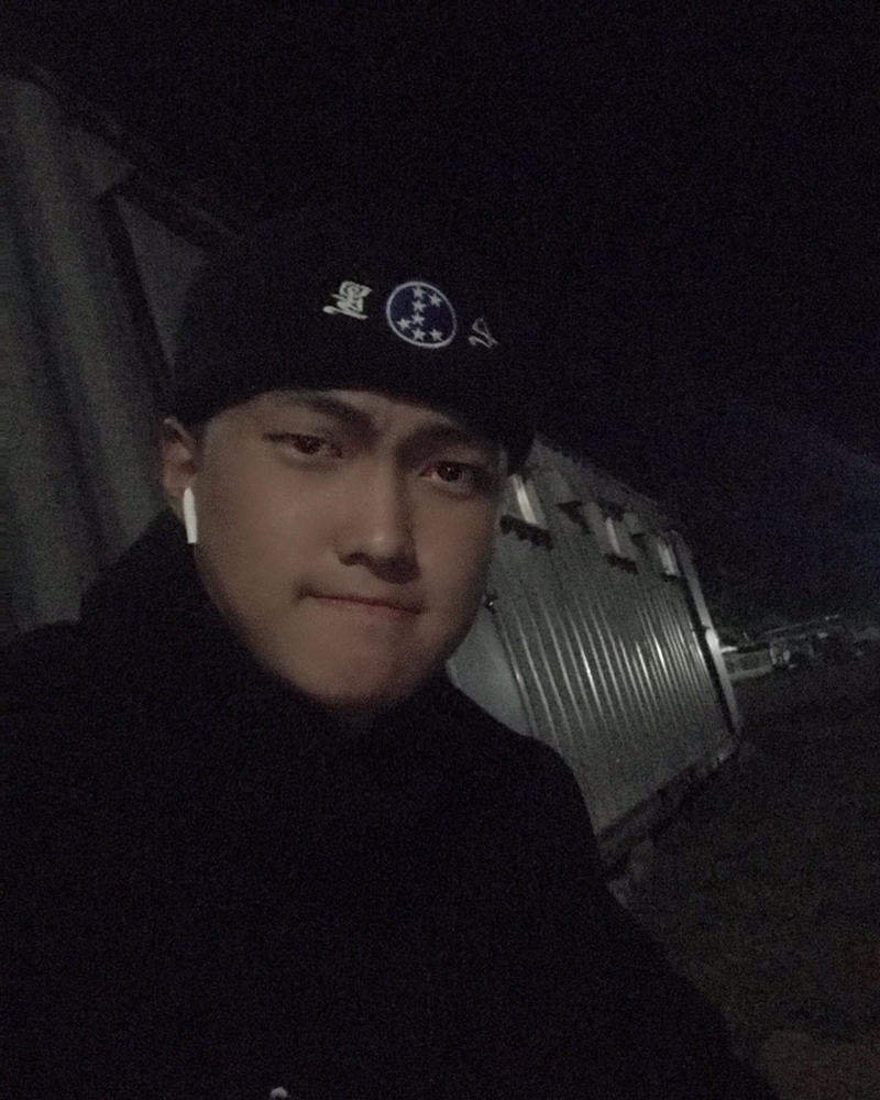 KREAM 프로필 이미지
