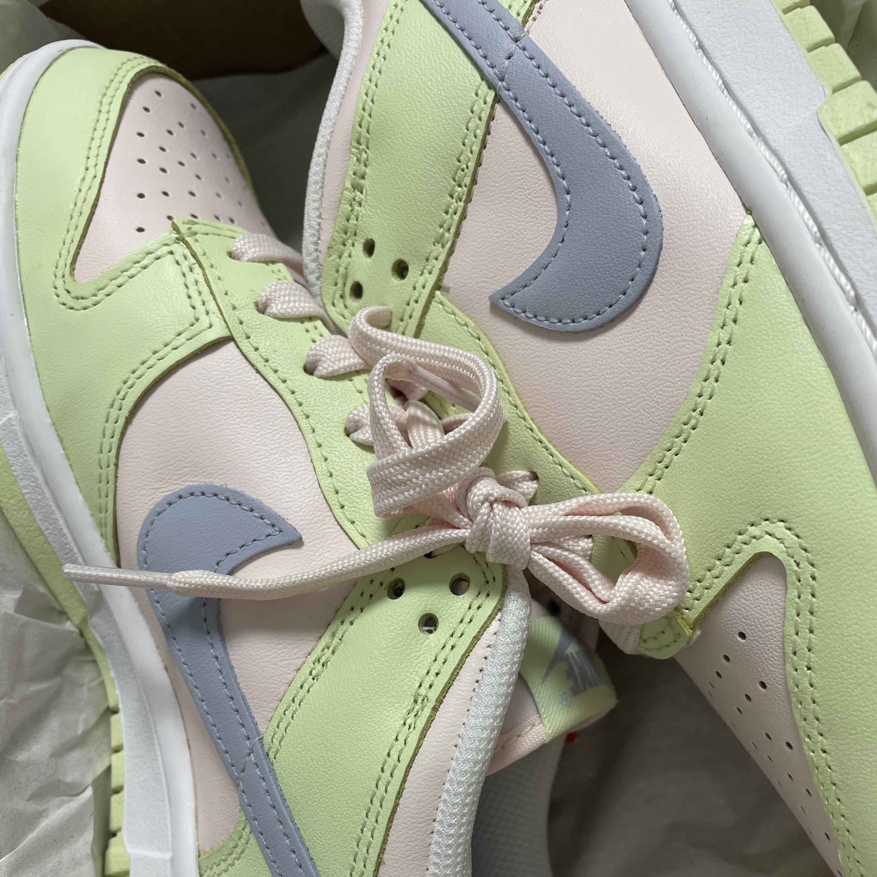 (W) Nike Dunk Low Light Soft Pink 착용 스타일