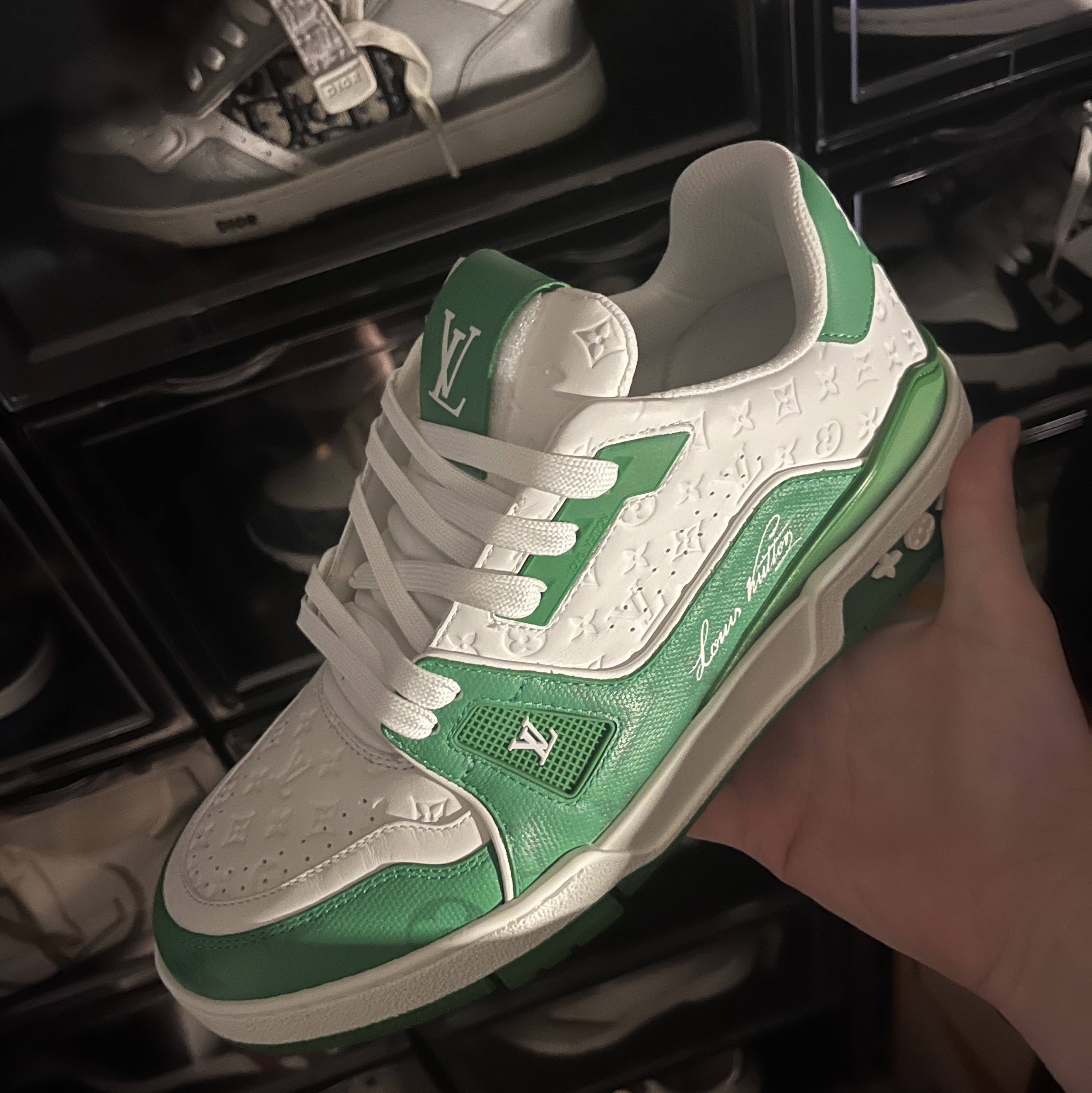 Louis Vuitton LV Trainer Sneakers Green, Dior B27 Mid-Top Sneakers Gray 착용 스타일