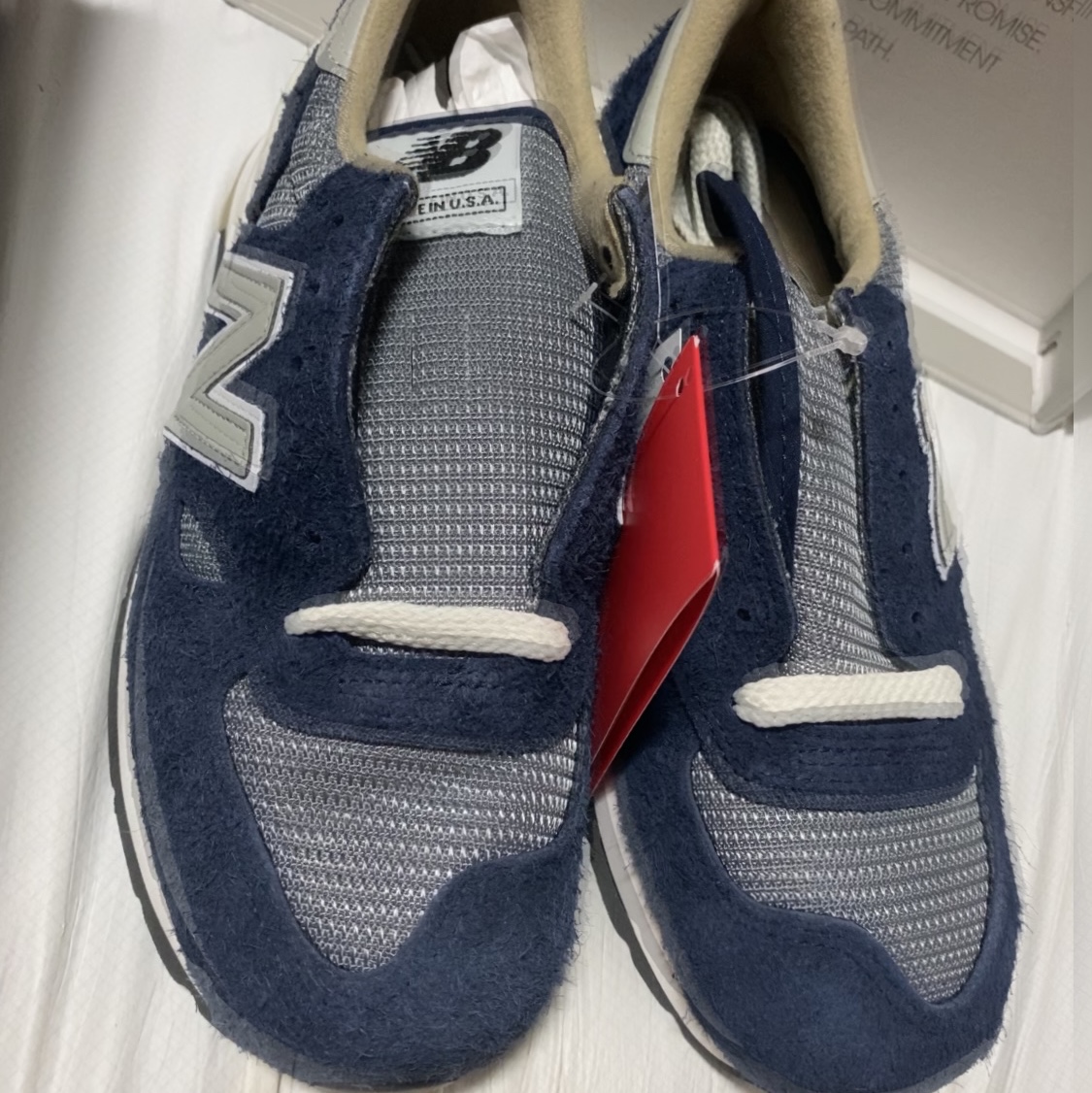 New Balance x Carhartt WIP 990v1 Made in USA Sculpture Center 착용 스타일 - 2
