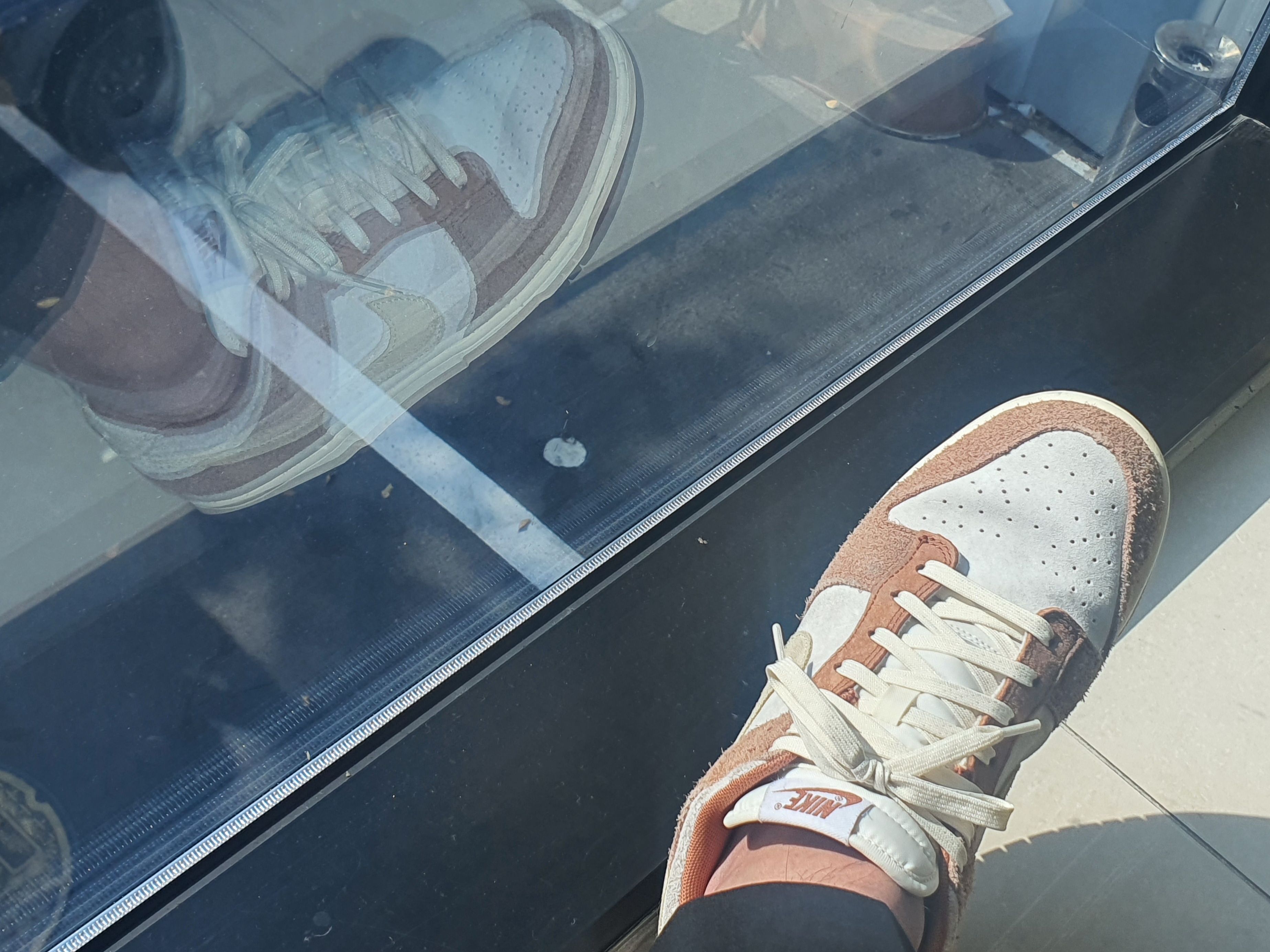 Nike Dunk Low Pro Premium Medium Curry 착용 스타일 - 2