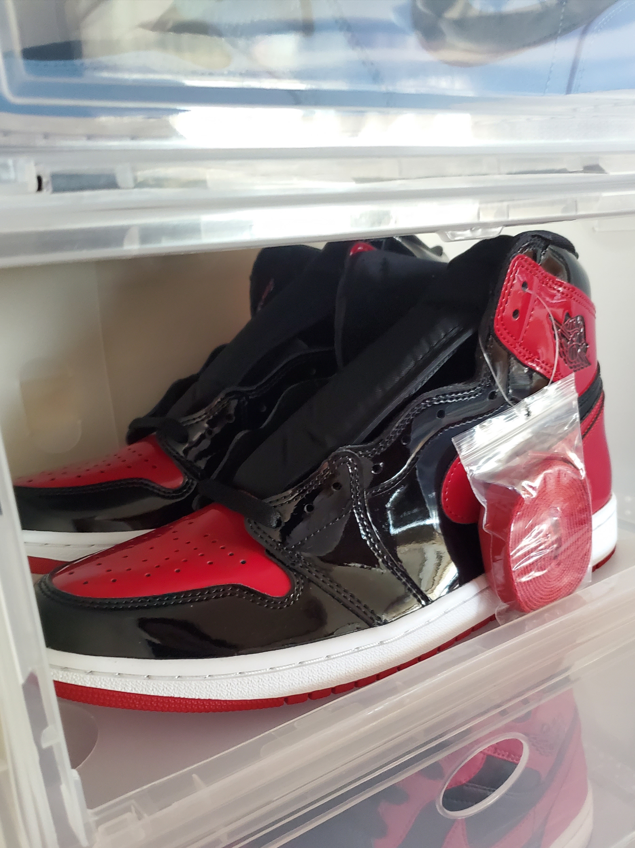 Jordan 1 Retro High OG Patent Bred 착용 스타일