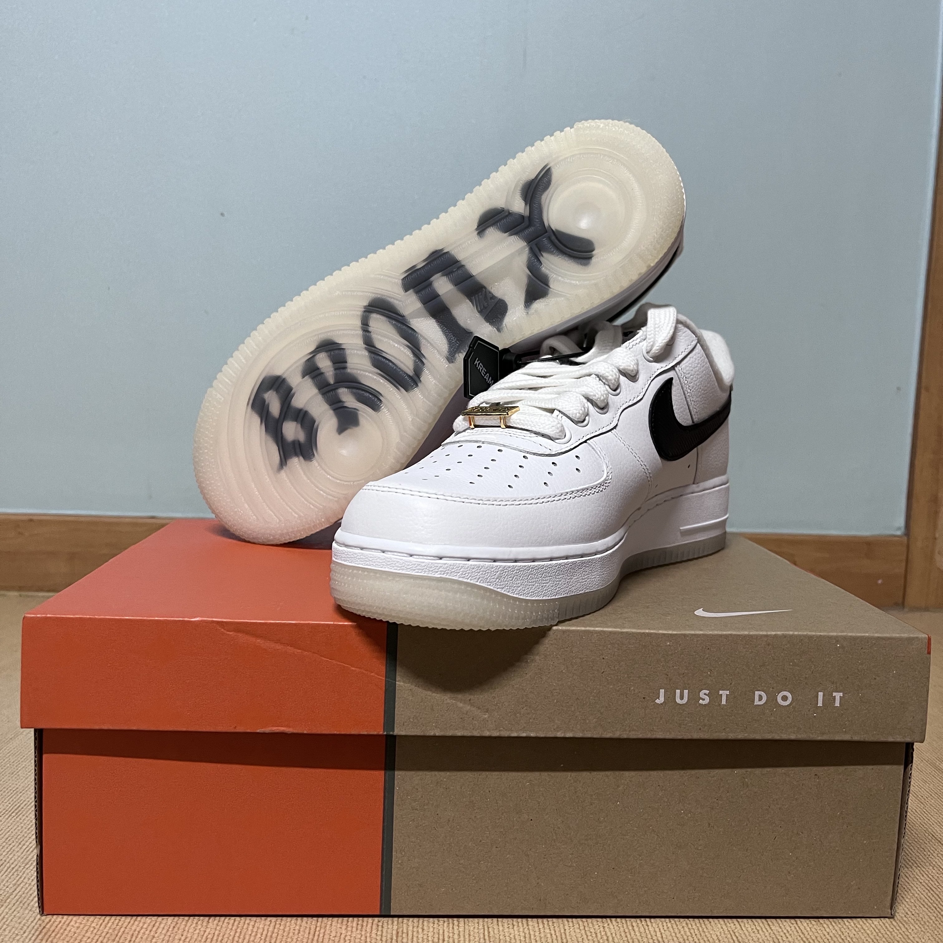Nike Air Force 1 '07 PRM Bronx Origins 착용 스타일
