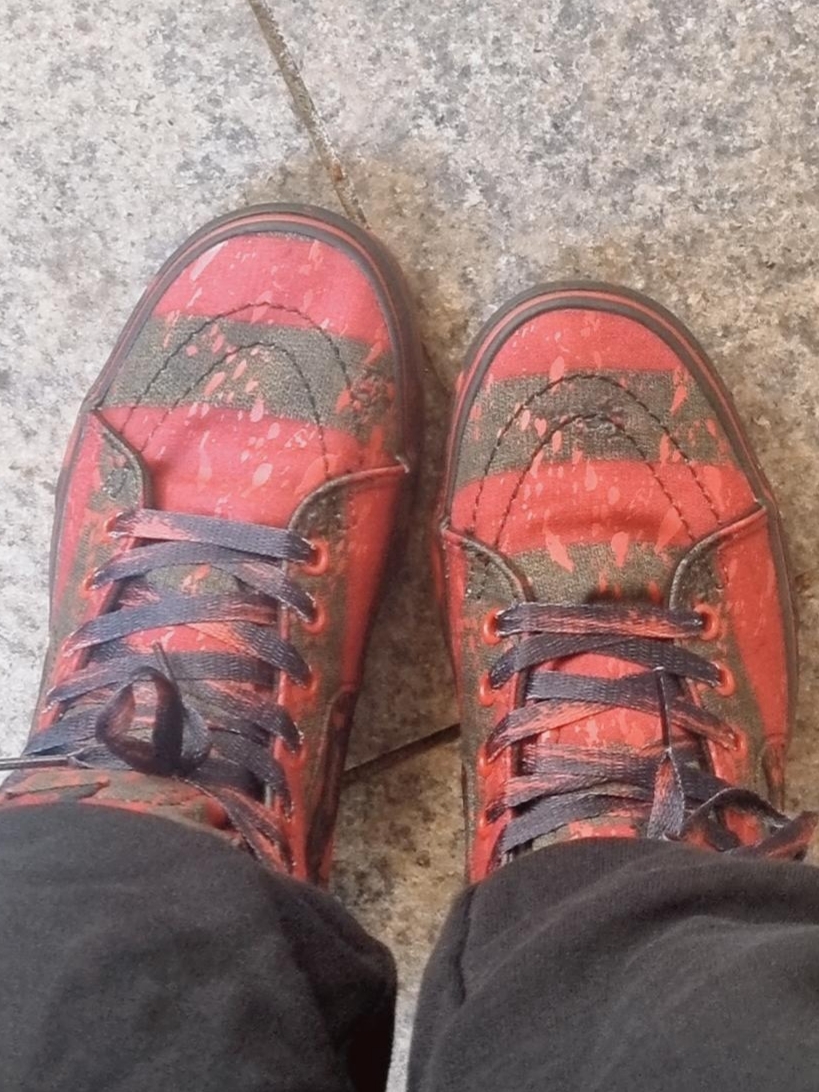 Vans x House of Terror Sk8-Hi Nightmare on Elm Street Freddy Krueger 착용 스타일 - 4