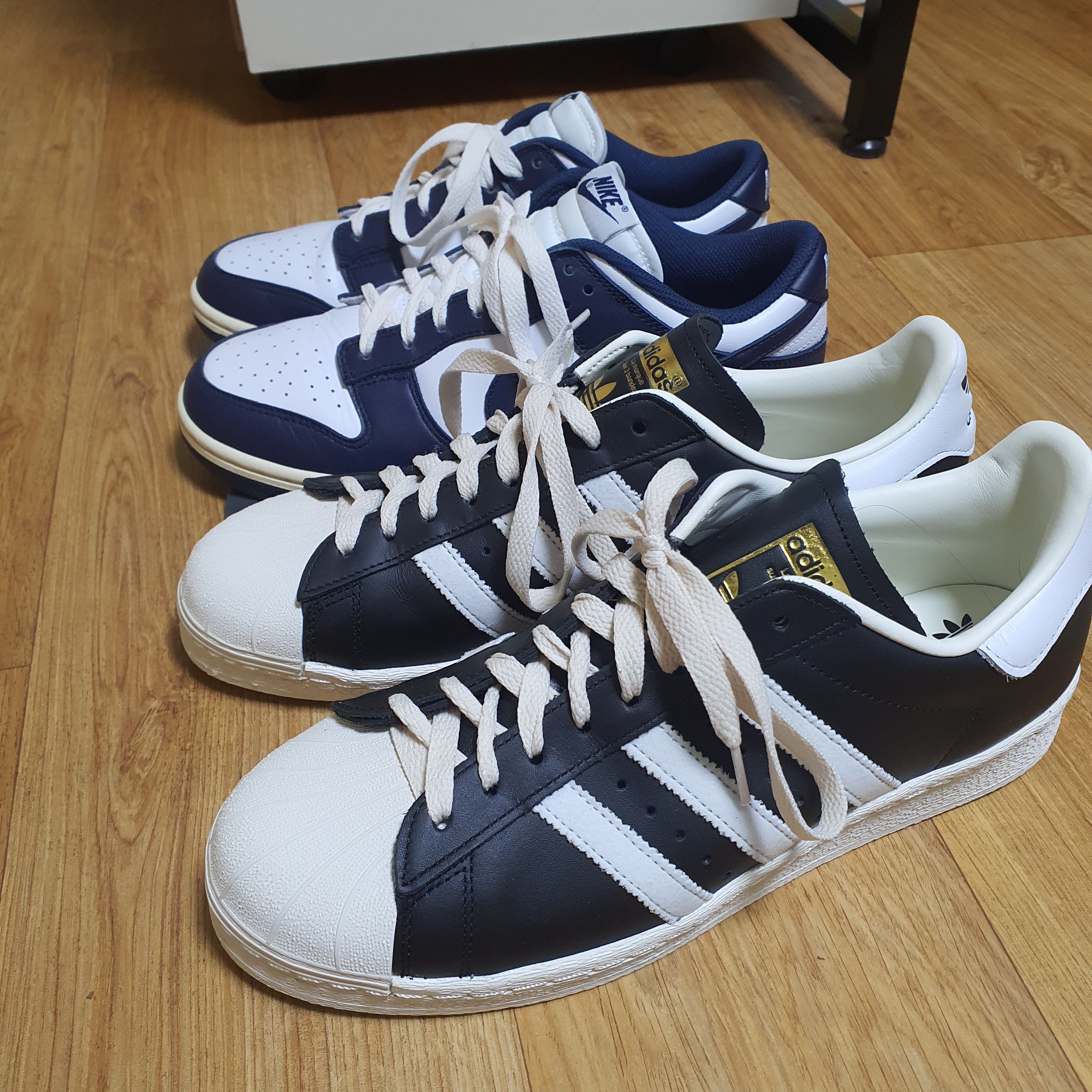 Adidas Superstar 82 FI Core Black 착용 스타일