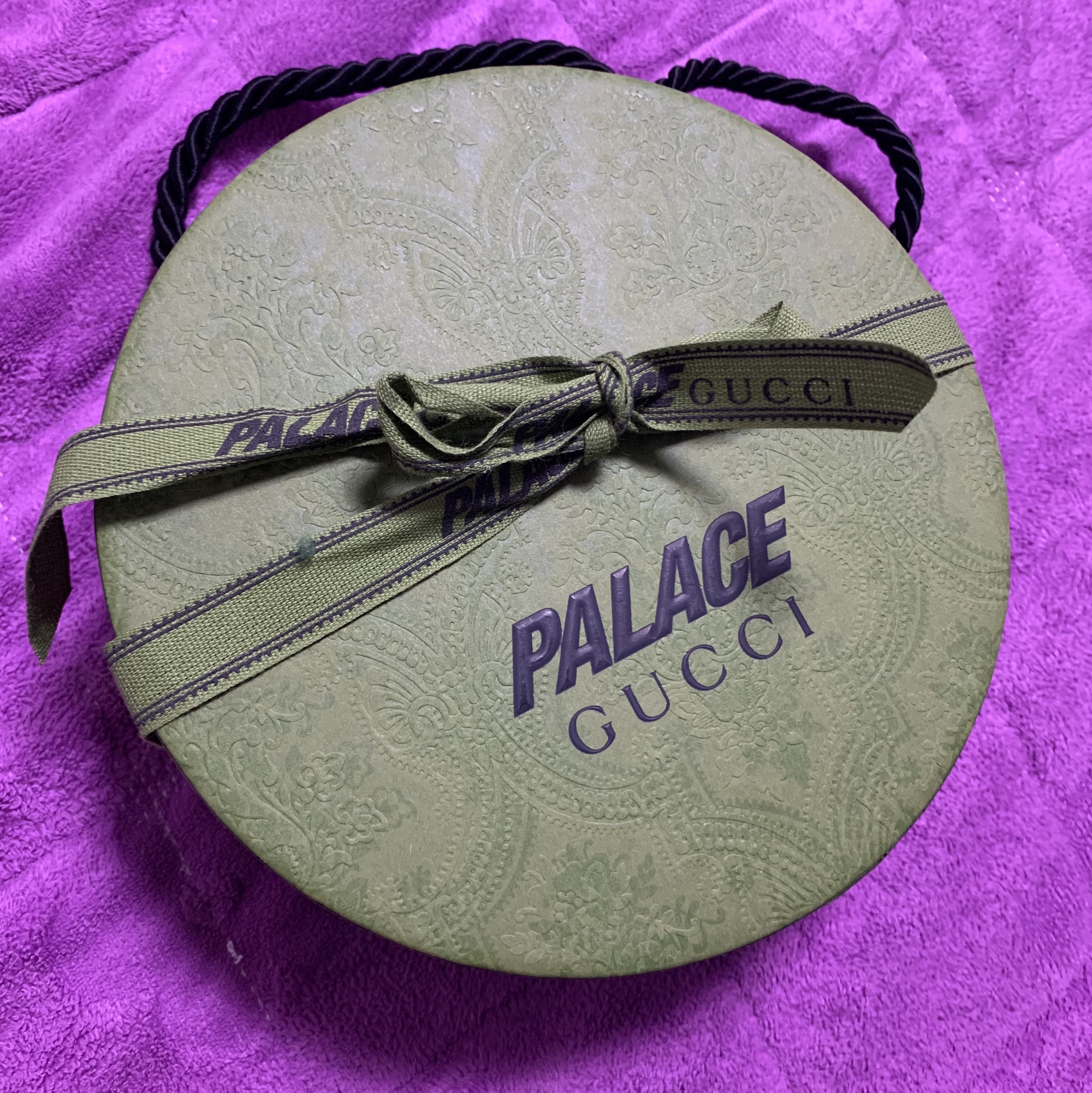 Palace x Gucci GG-P Supreme Card Case Pale Blue - 22FW 착용 스타일 - 1
