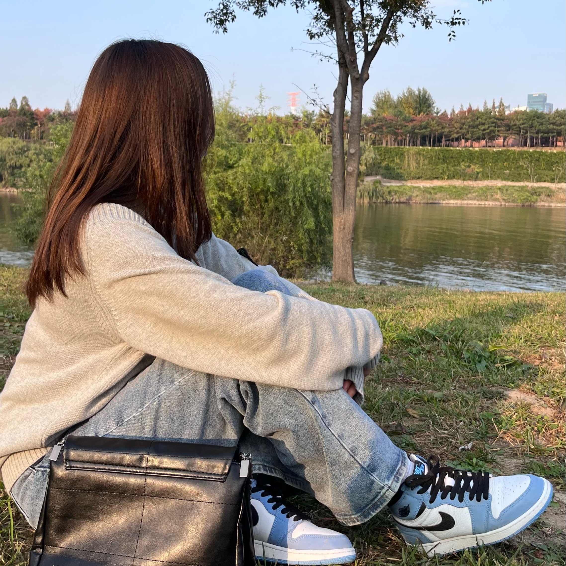 (GS) Jordan 1 Retro High OG University Blue 착용 스타일
