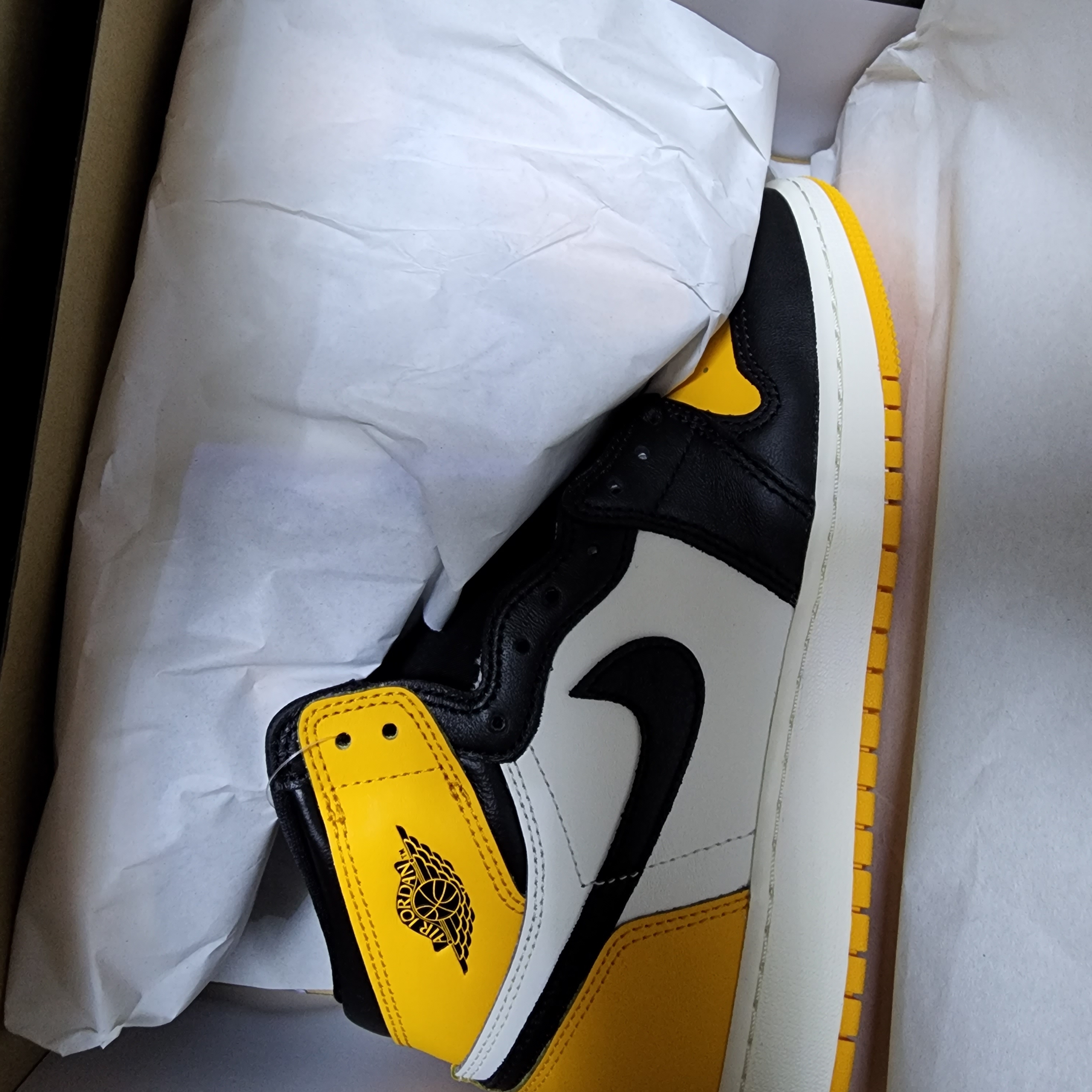 Jordan 1 Retro High OG Taxi 착용 스타일