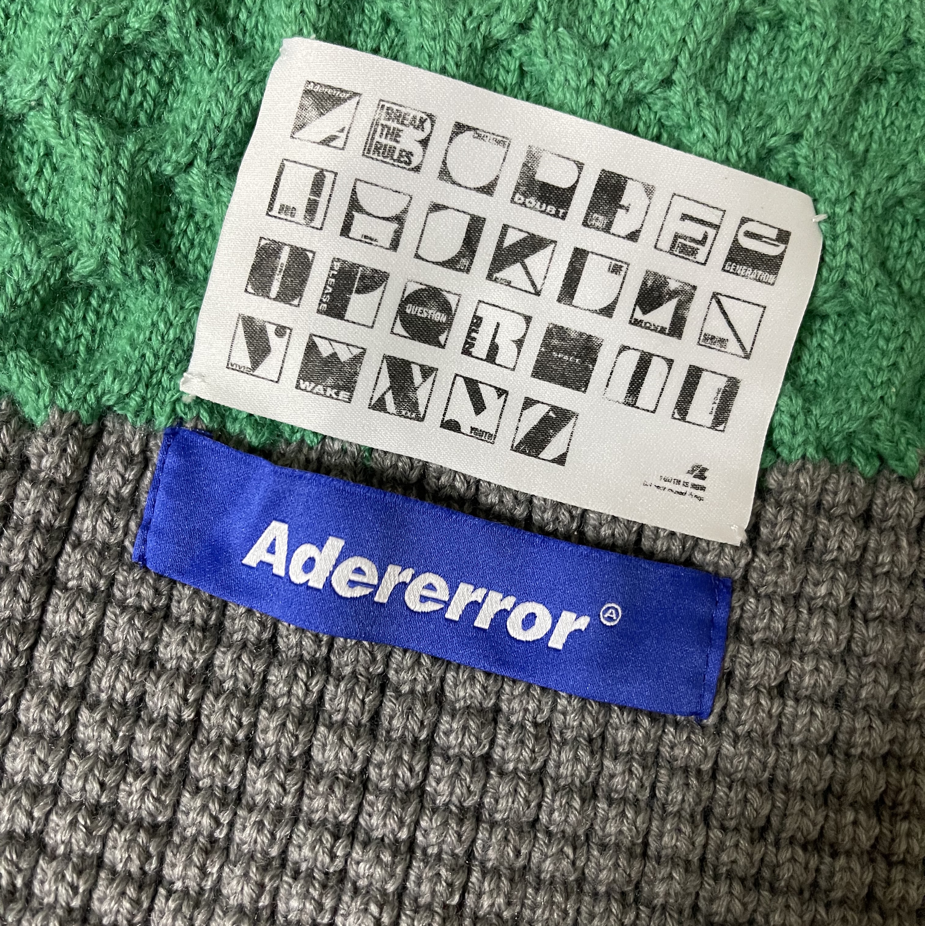 Ader Error x Zara Scarf Blue 착용 스타일 - 3
