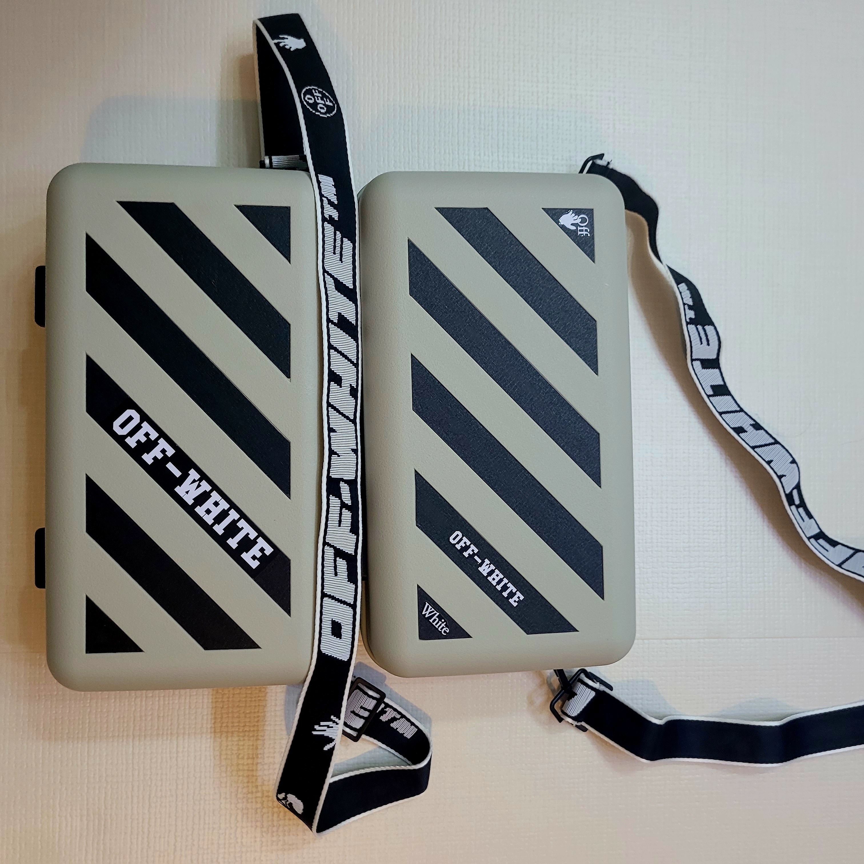 Off-White x Amore Pacific Protection Box (Without Cosmetics) 착용 스타일 - 2