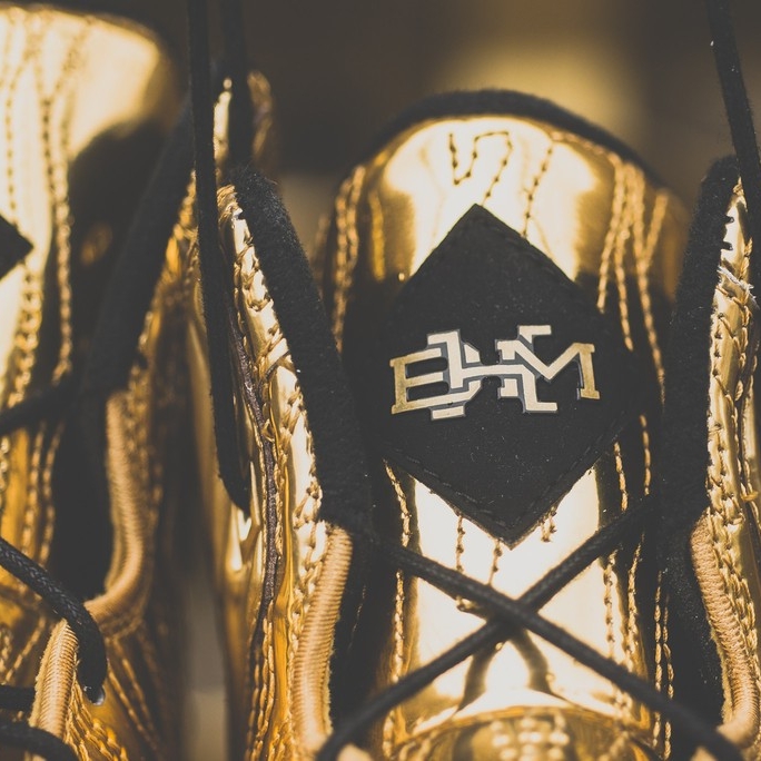 Nike LeBron 11 NSW Lifestyle Black History Month QS 착용 스타일 - 2
