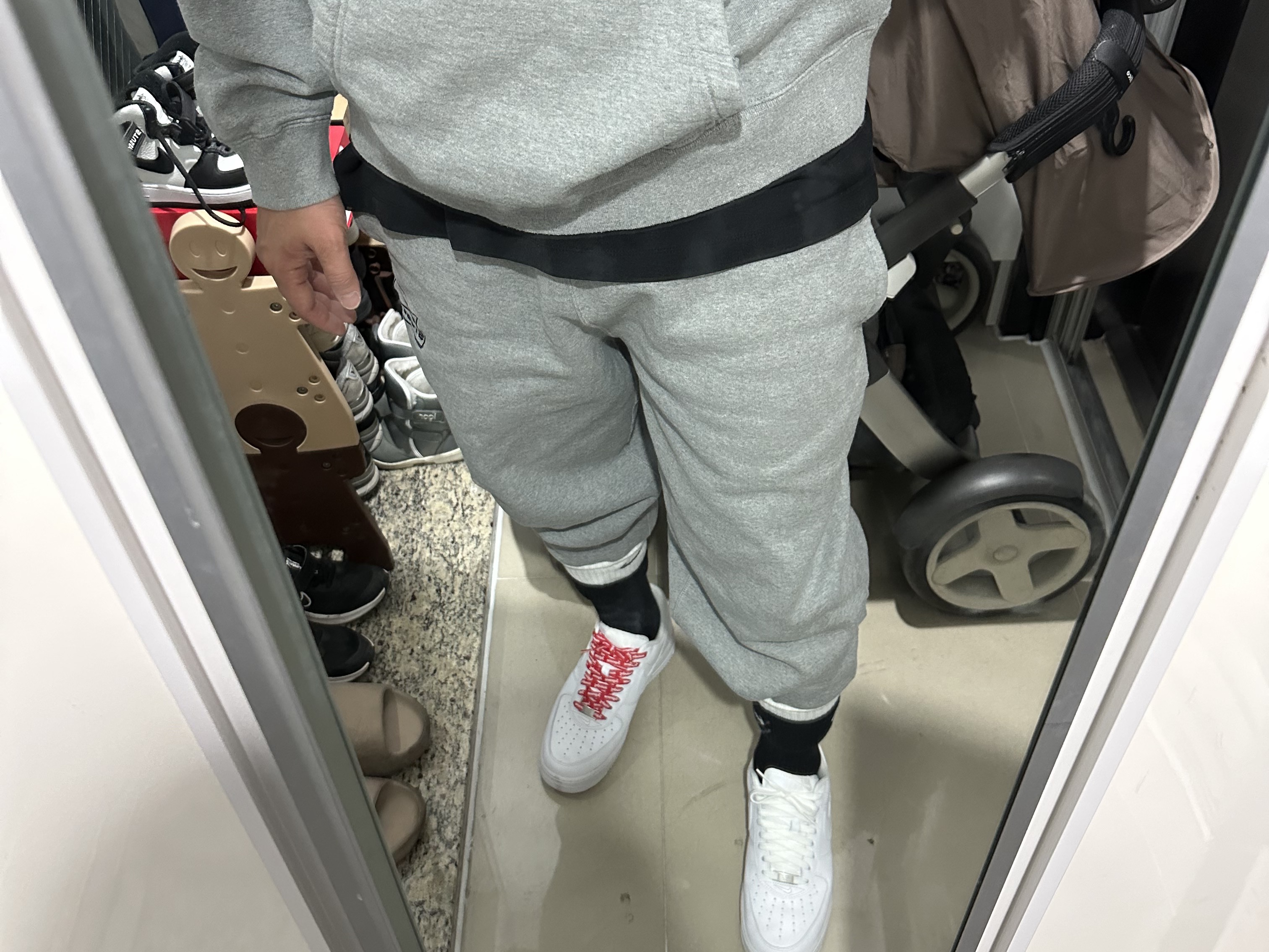 Nike x Stussy NRG RA Pullover Hoodie Dark Grey Heather (DJ9488-063), Apple iPhone 14 Pro 128GB Deep Purple (Korean Ver.) 착용 스타일 - 2