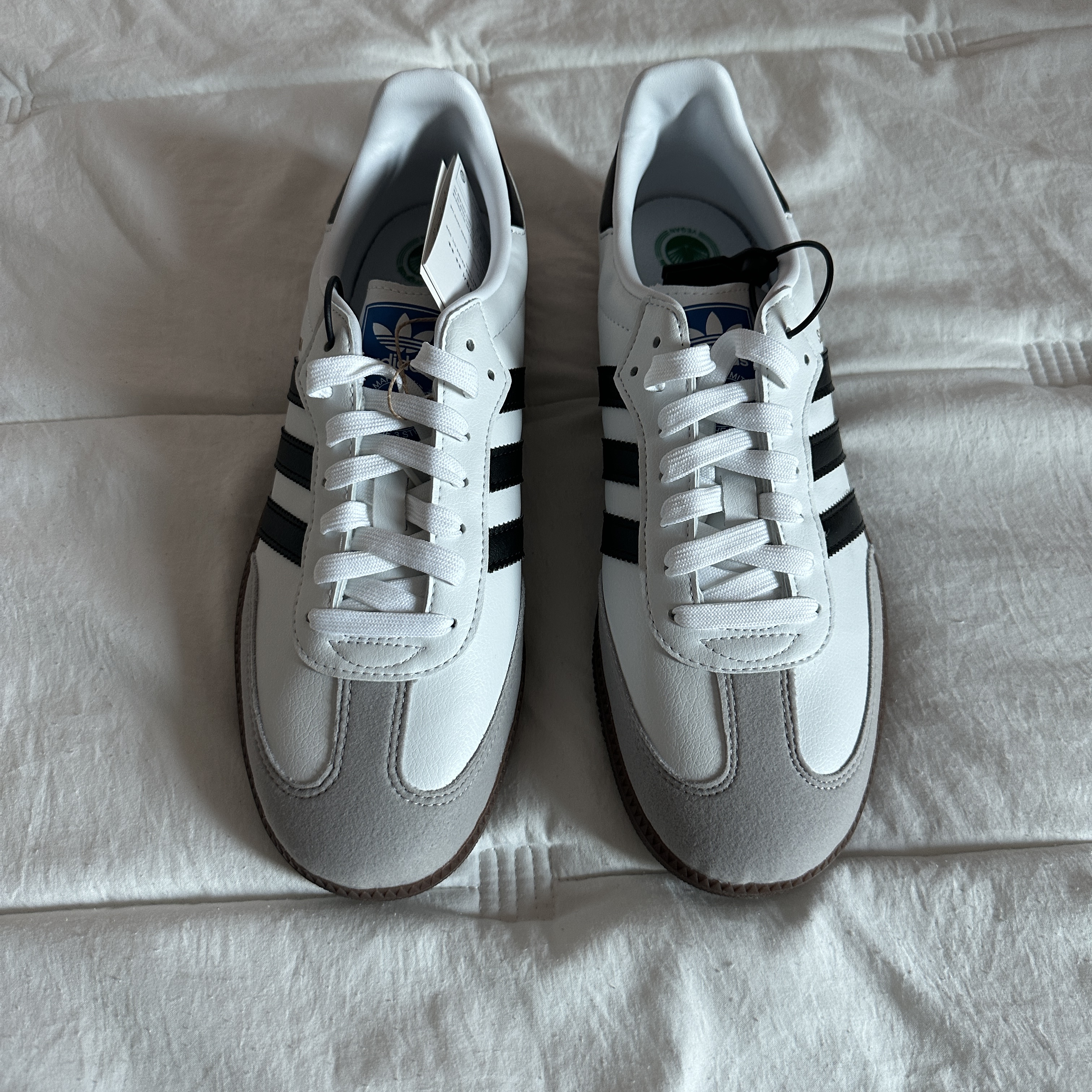 Adidas Samba Vegan White Black 착용 스타일 - 2