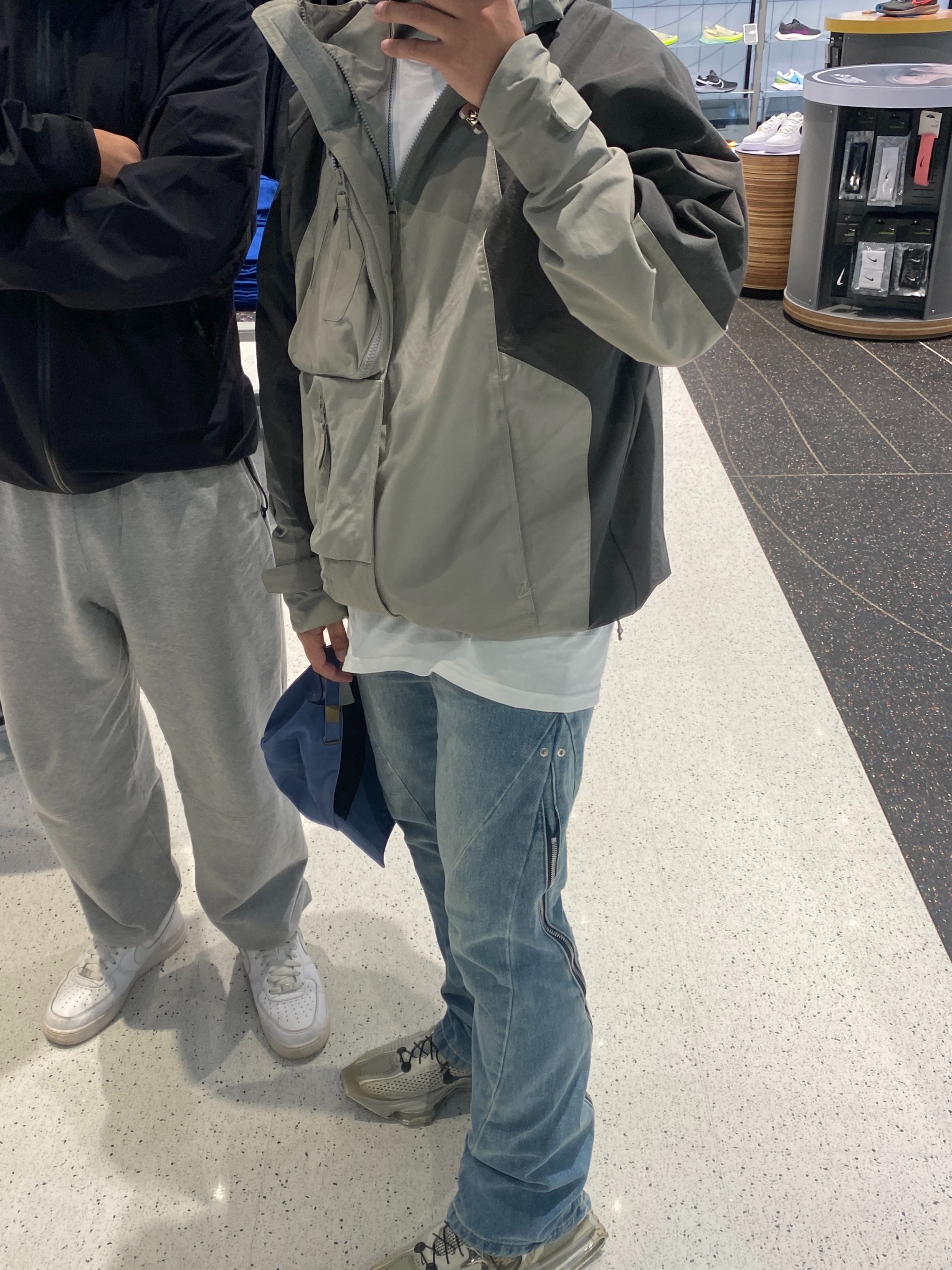 Undermycar Rikan Multi Pocket Casual Jacket London Fog - 21FW, Nike x Matthew M Williams Zoom 004 Stone 착용 스타일