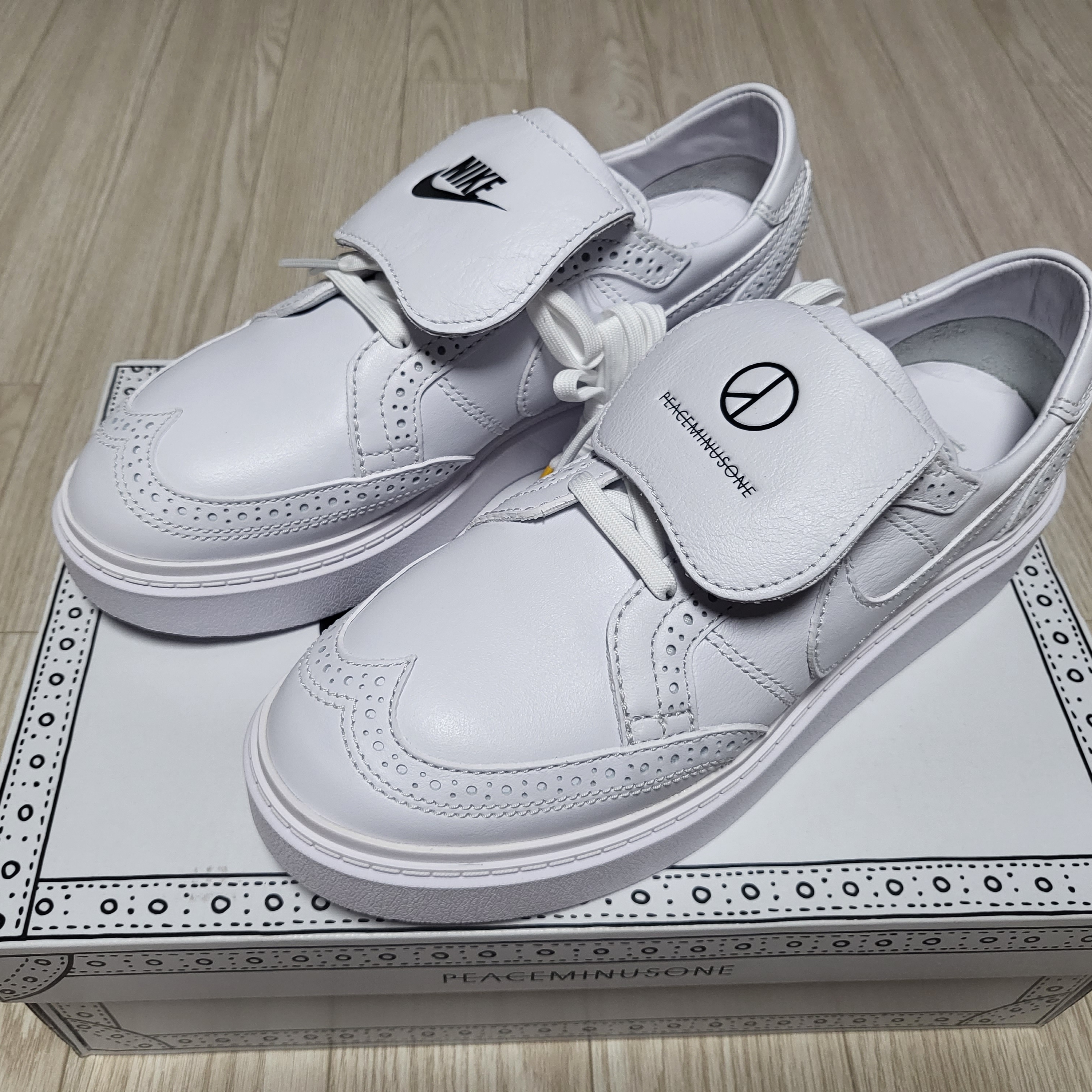 Nike x Peaceminusone Kwondo1 White 착용 스타일 - 1