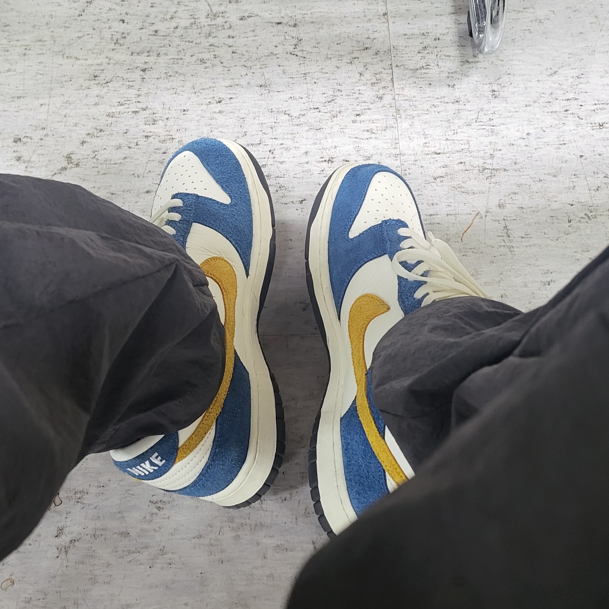 Nike x Kasina Dunk Low 80's Bus 착용 스타일