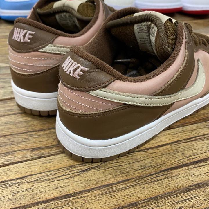 Nike x Stussy Dunk SB Low Cherry 착용 스타일 - 3