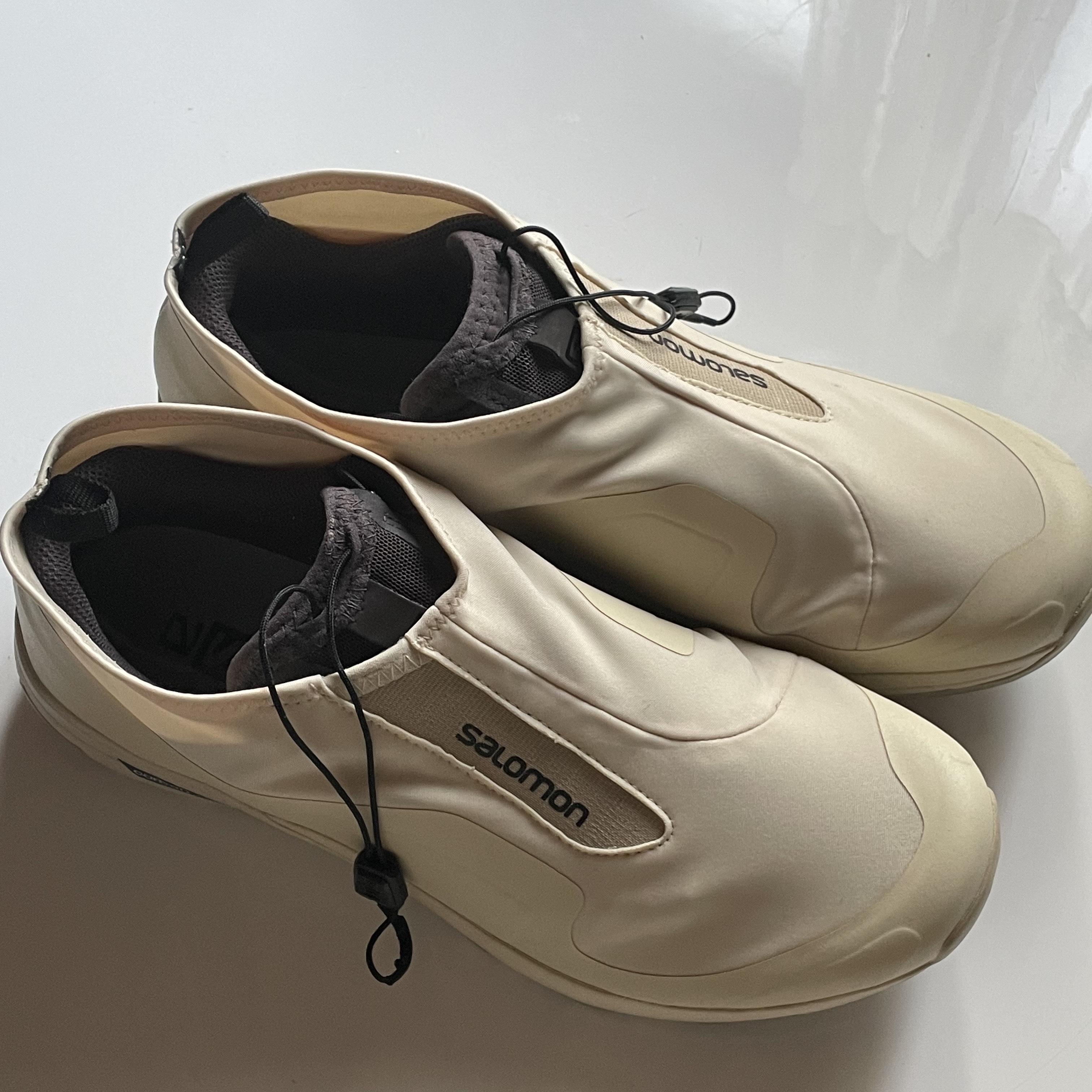 Salomon XA-Alpine Mid ADV Bleached Sand 착용 스타일 - 1