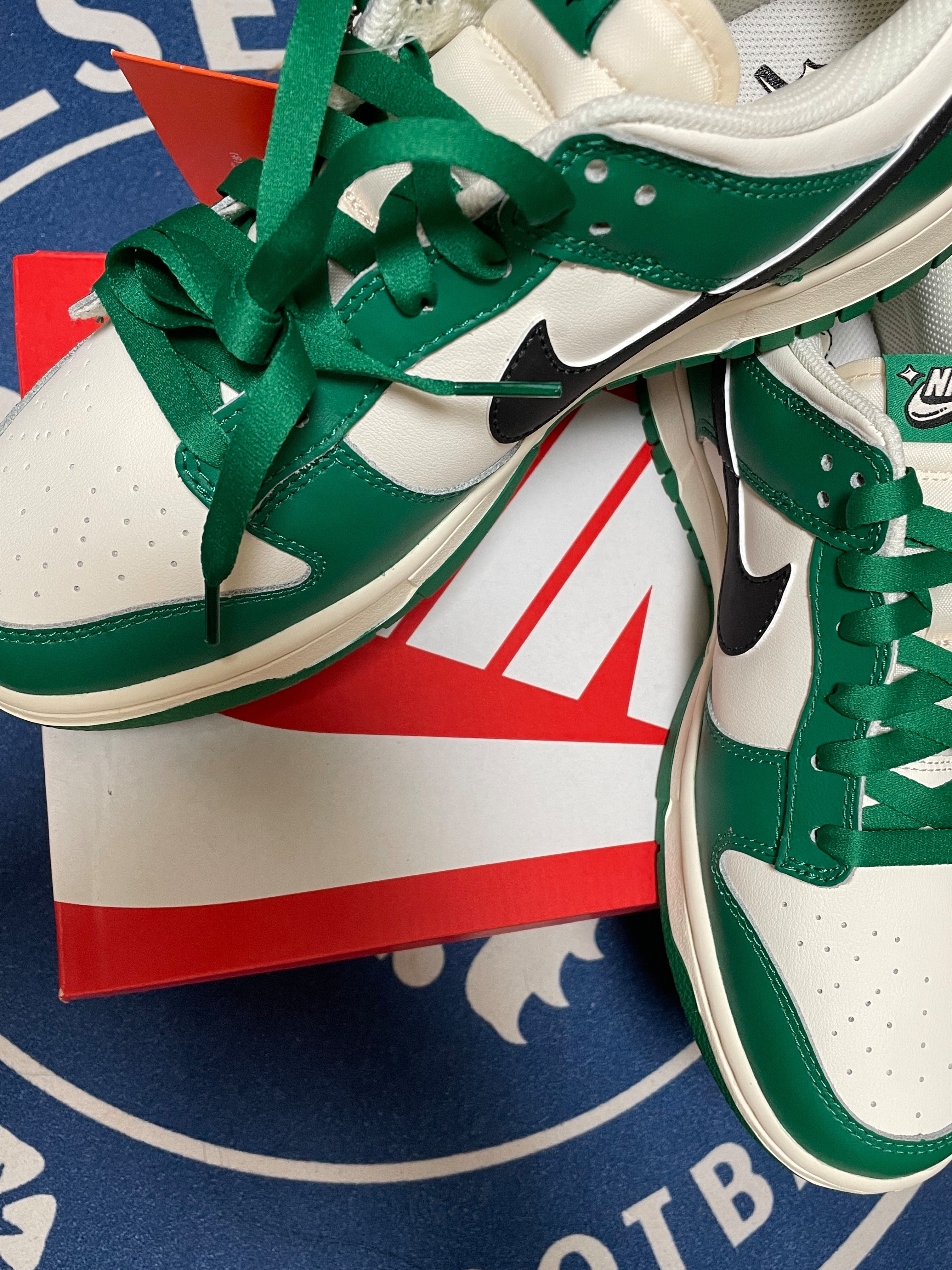Nike Dunk Low Retro SE Jackpot Malachite 착용 스타일 - 1