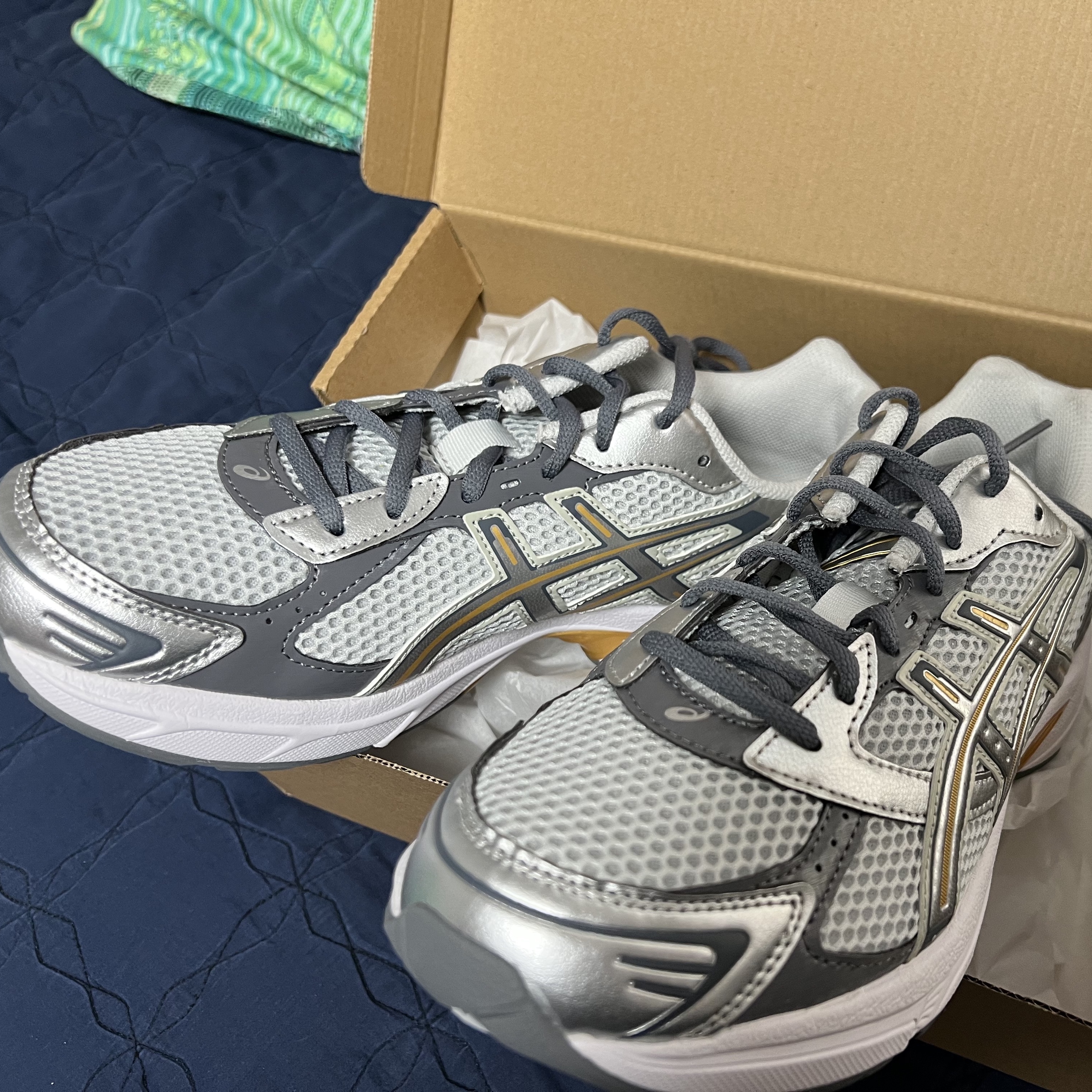 Asics Gel-1130 Polar Shade Pure Silver 착용 스타일