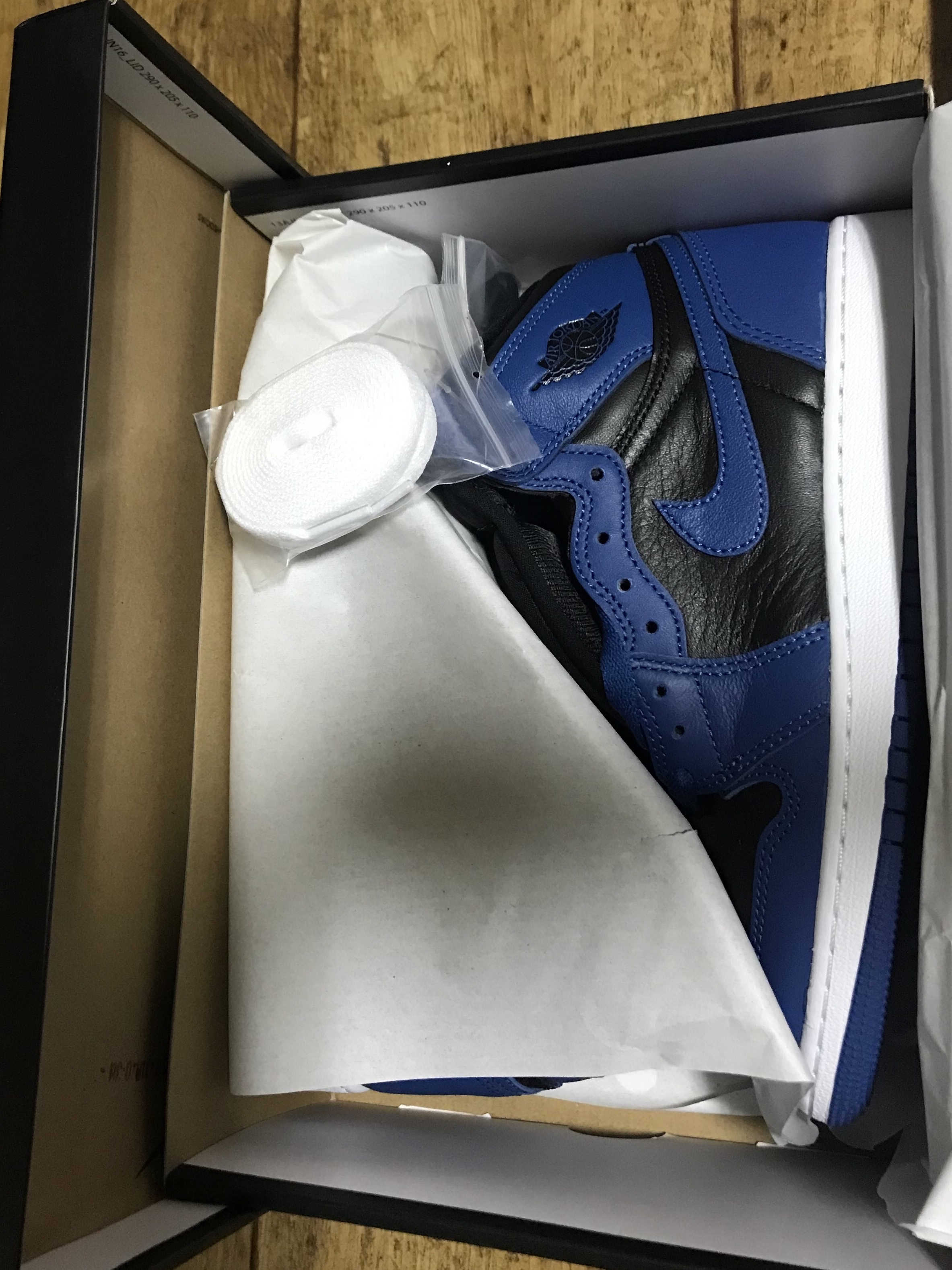 Jordan 1 Retro High OG Dark Marina Blue 착용 스타일 - 1