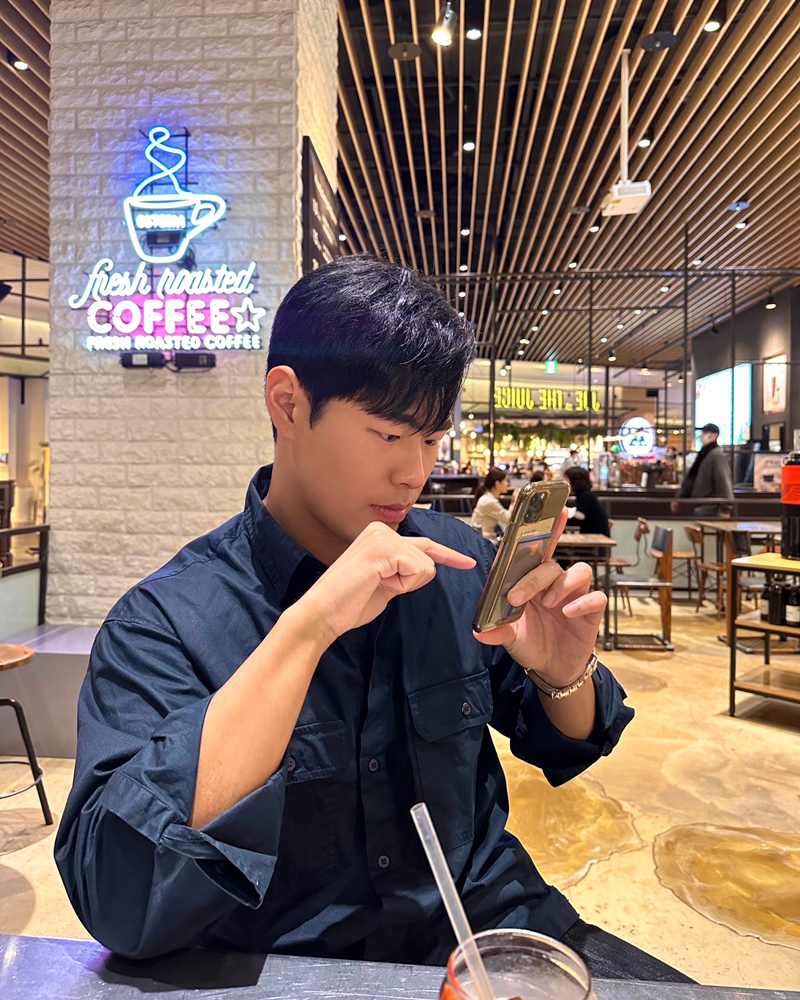 KREAM 프로필 이미지