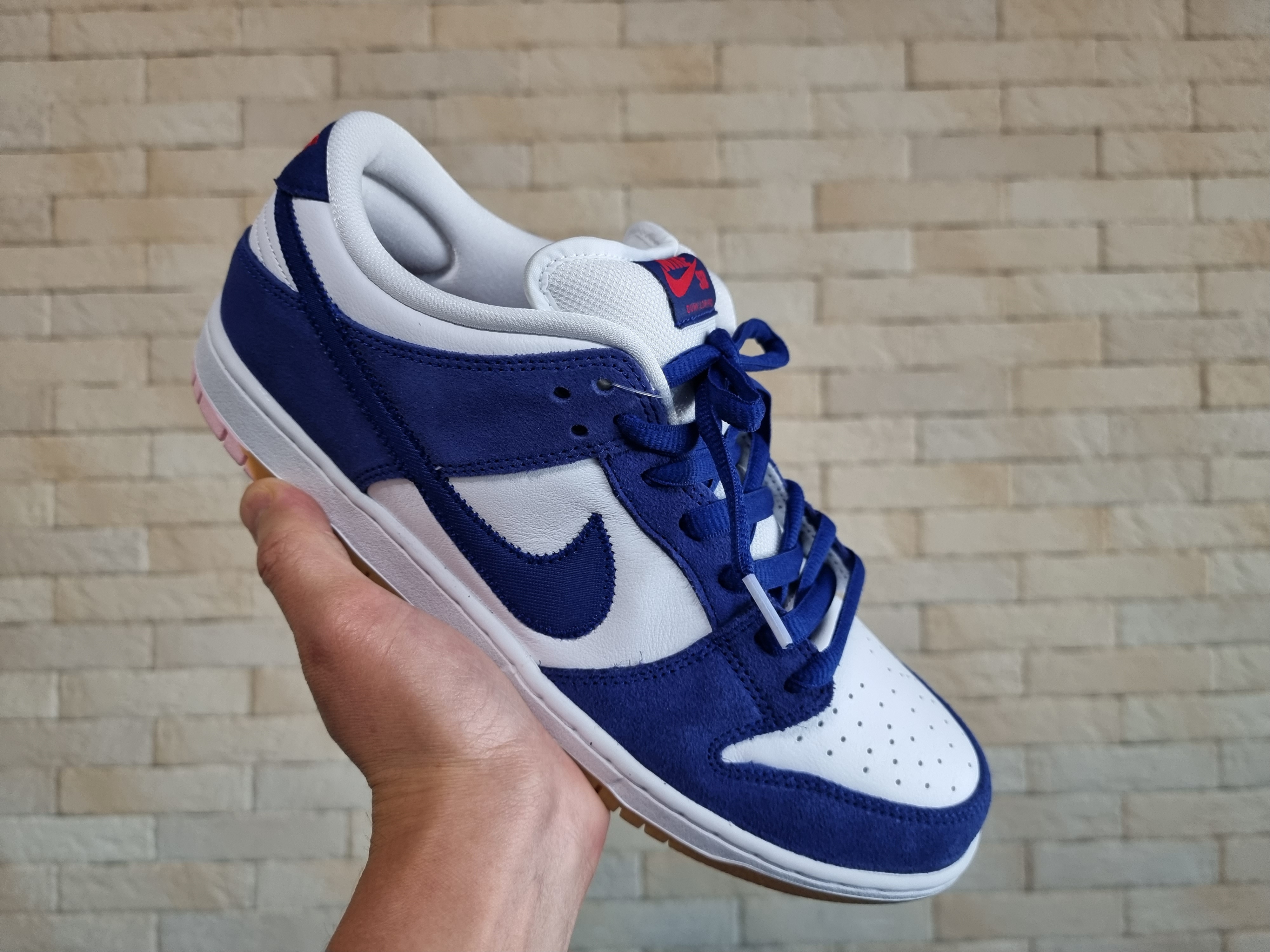 Nike SB Dunk Low Pro Premium Deep Royal Blue 착용 스타일 - 4