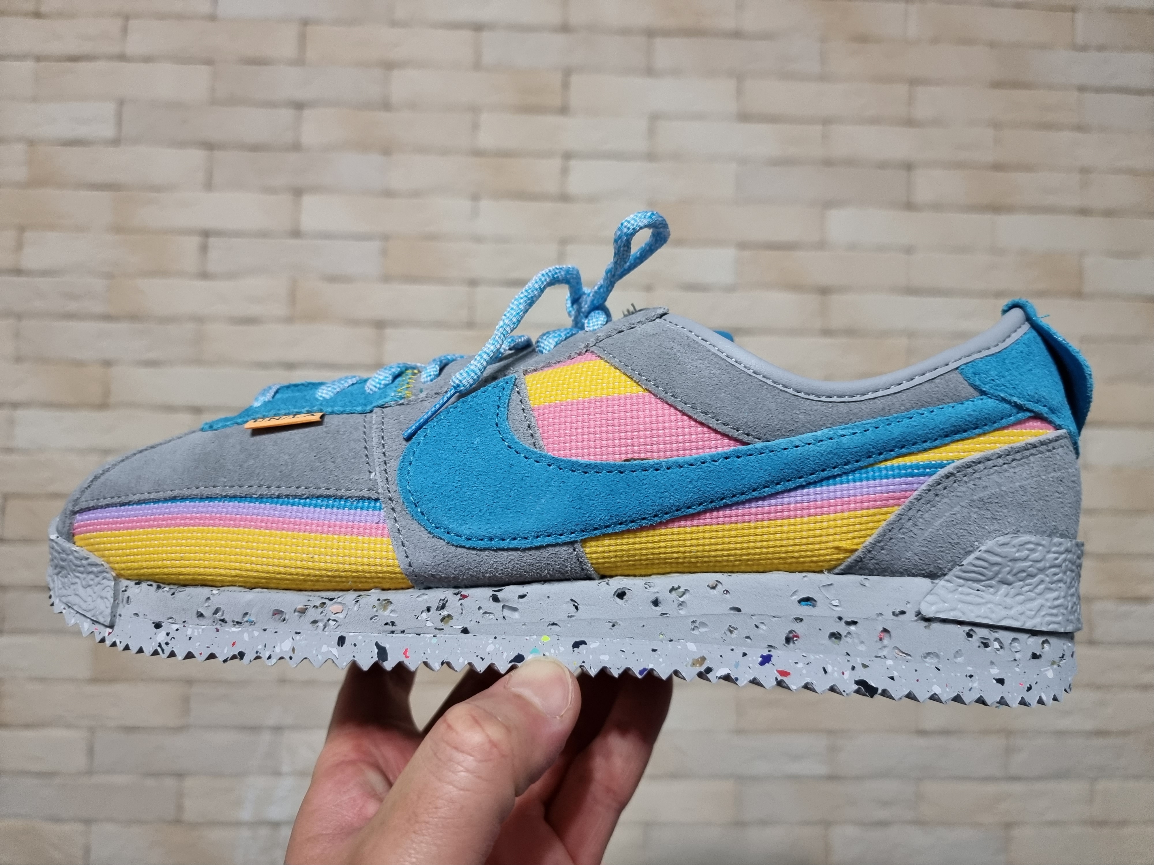 Nike x Union Cortez SP Light Smoke 착용 스타일 - 3