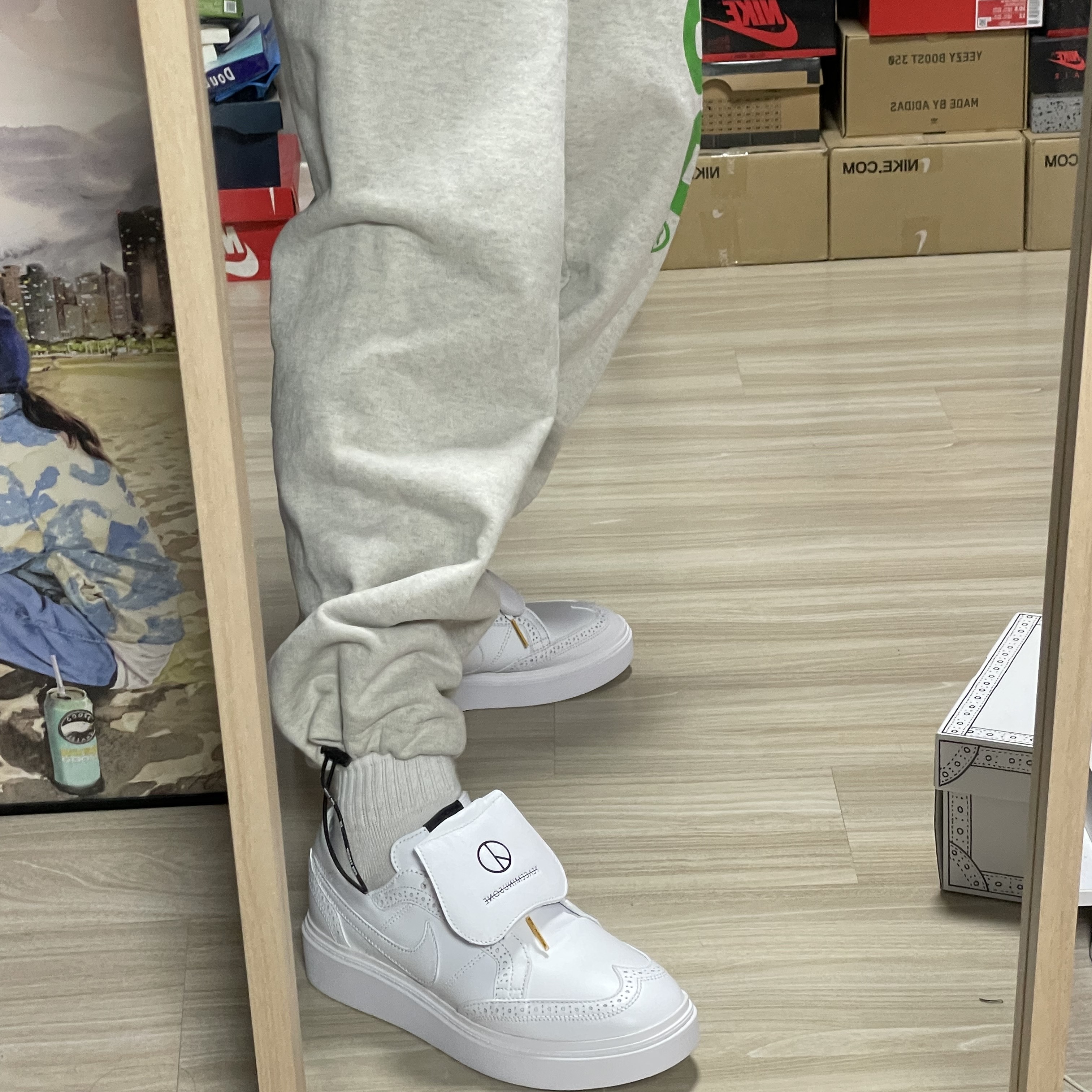 Nike x Peaceminusone Kwondo1 White, Essentials The Core Collection T-Shirt Light Oatmeal 착용 스타일 - 2
