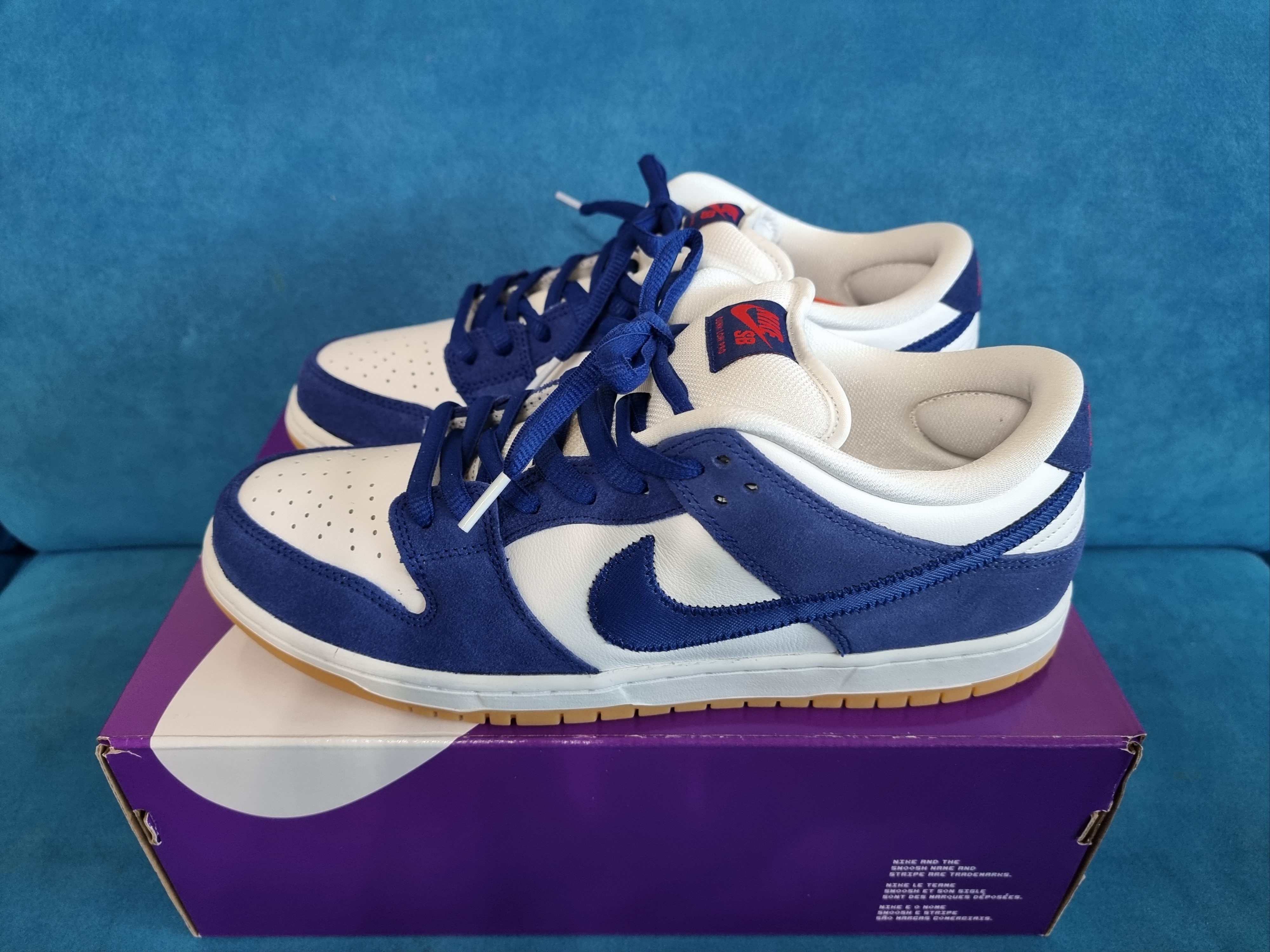 Nike SB Dunk Low Pro Premium Deep Royal Blue 착용 스타일 - 1