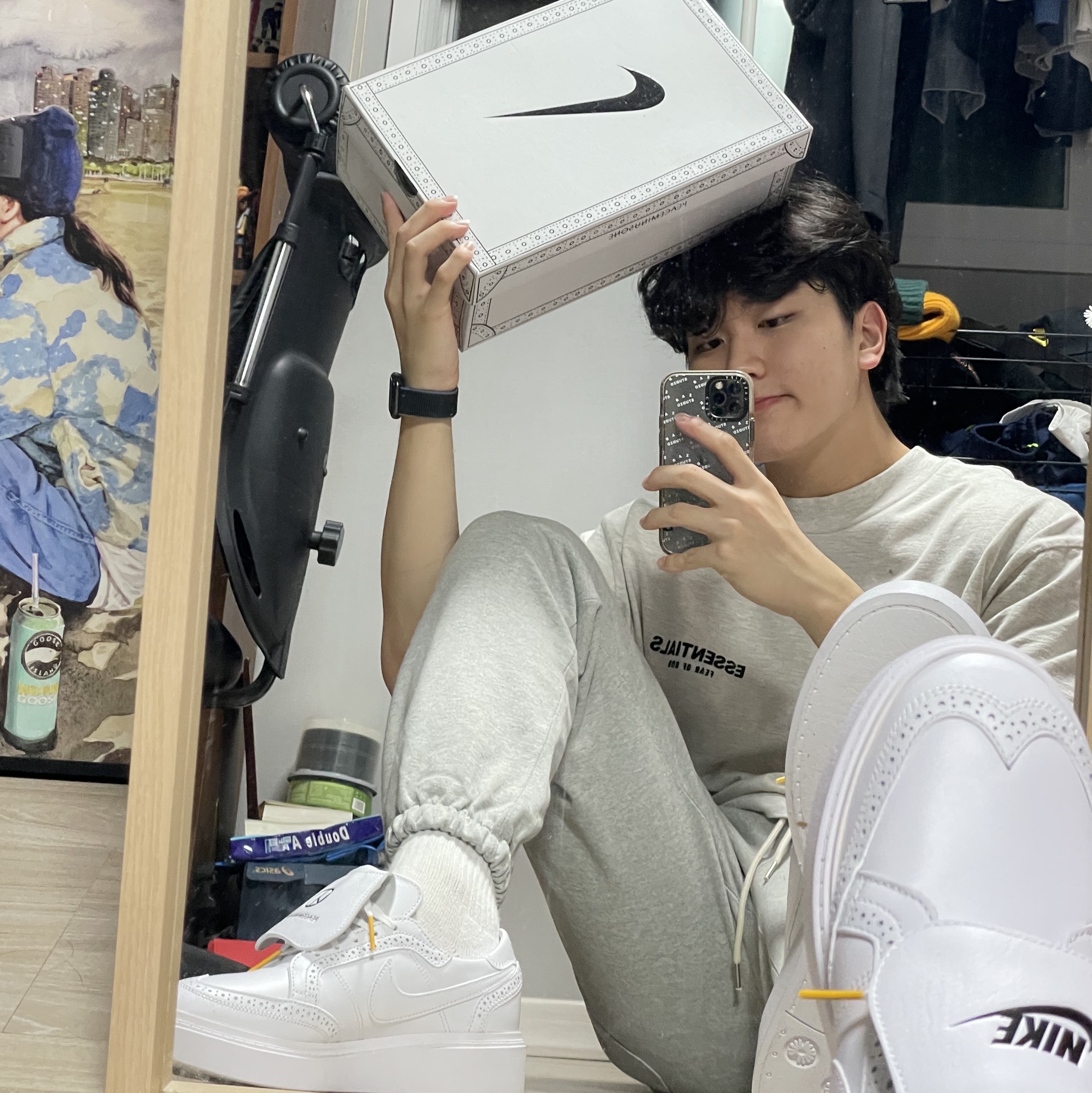 Nike x Peaceminusone Kwondo1 White, Essentials The Core Collection T-Shirt Light Oatmeal 착용 스타일 - 1