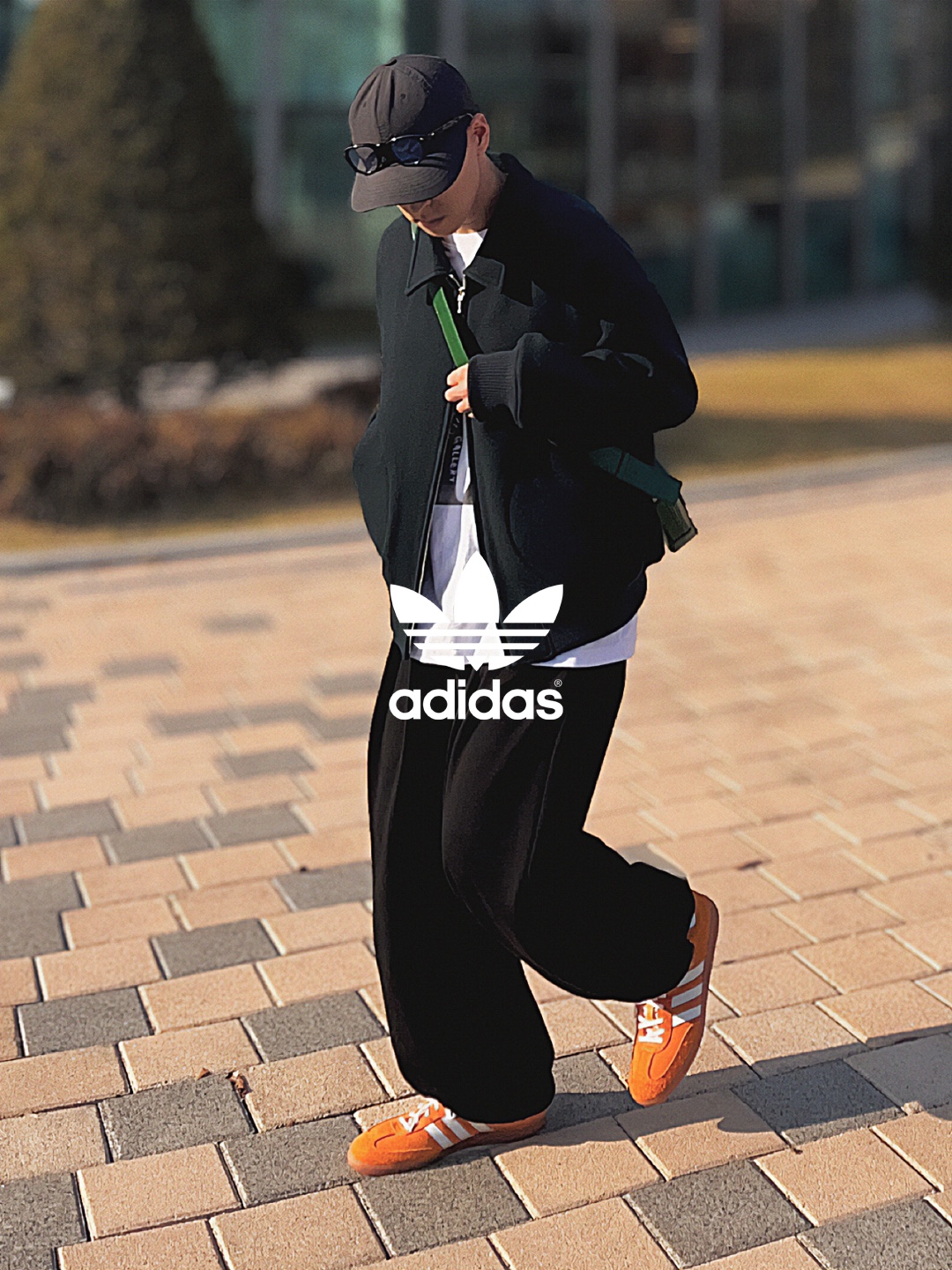 Adidas Samba OG Orange Rush 착용 스타일 - 1