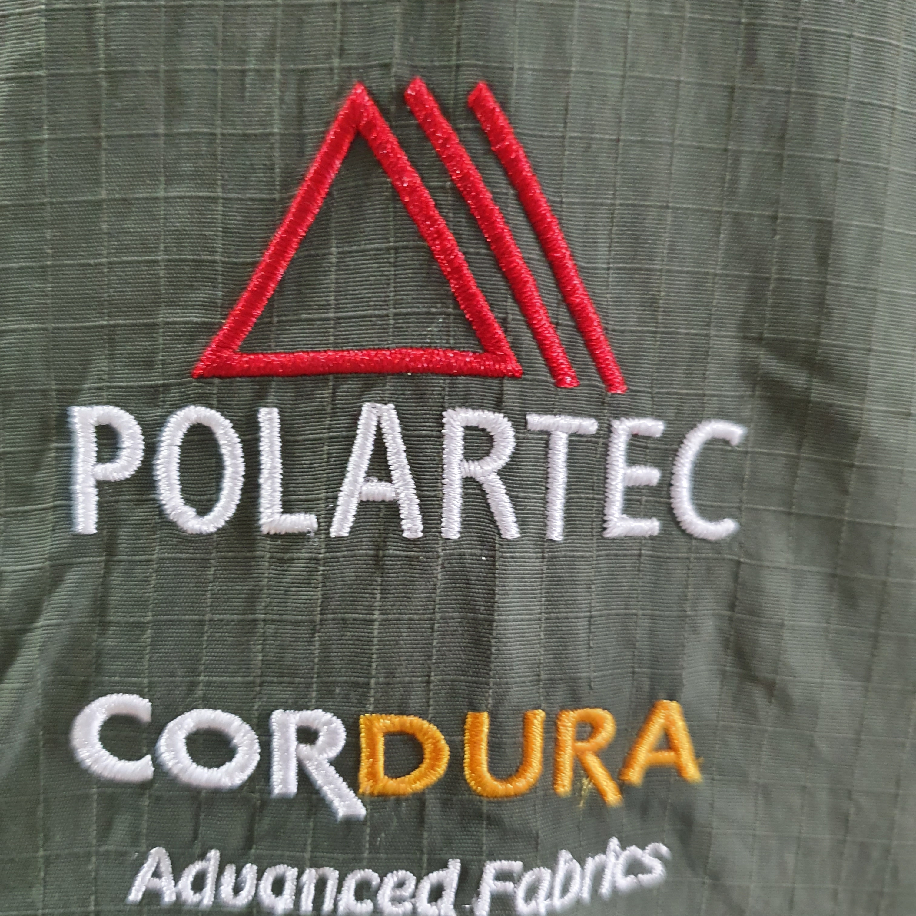 Palace Polartec Double Zip Funnel Olive - 22FW 착용 스타일 - 3